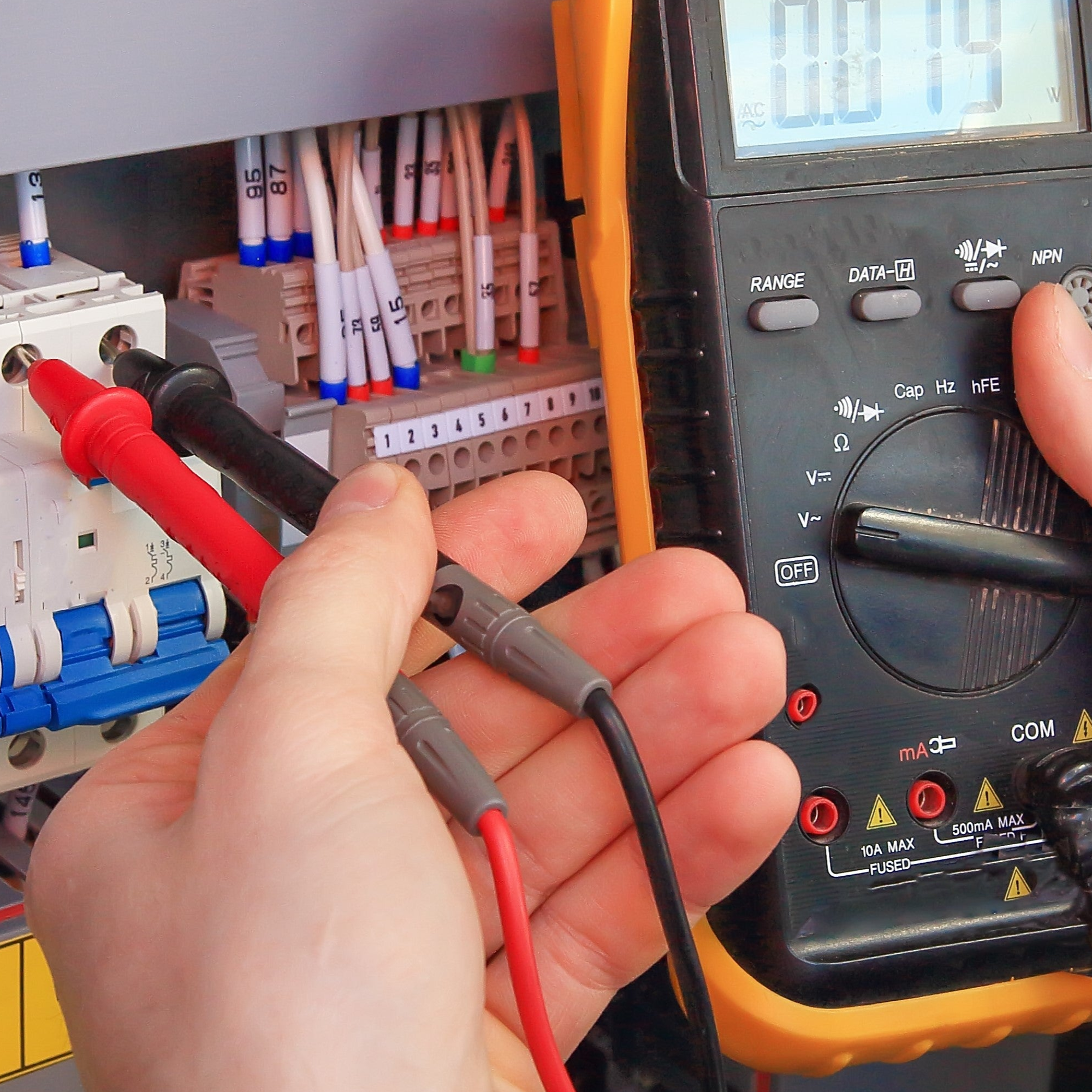 Multi Tech Make Multimeters Multimeters for Accurate Measurements | TECH SUPPLY SHED