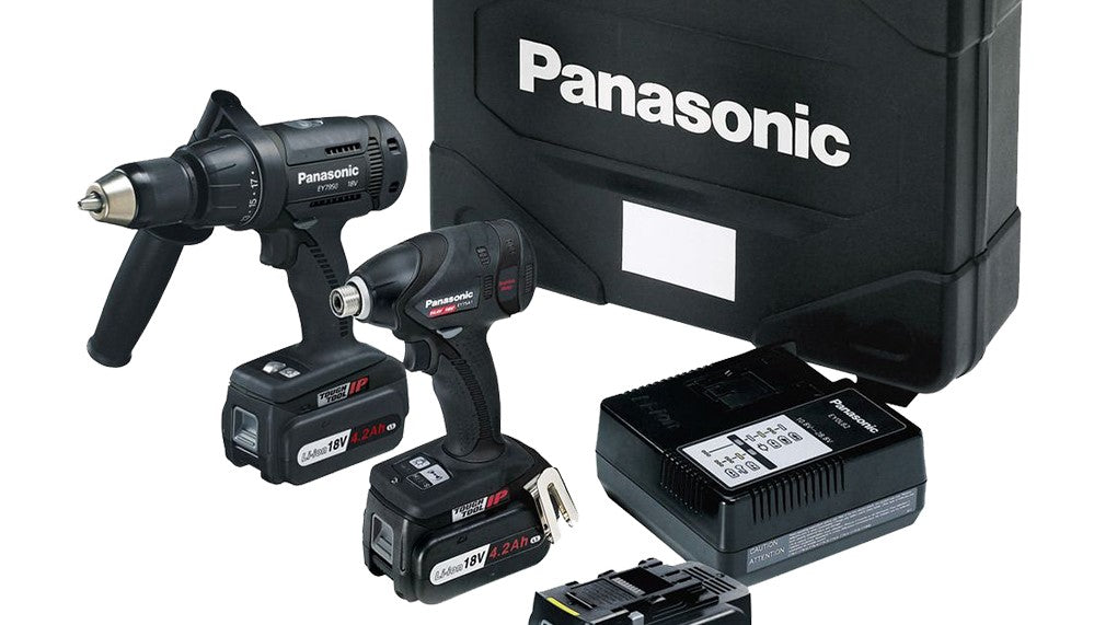 PANASONIC Cordless Drill and Impact Driver Combo Kit 