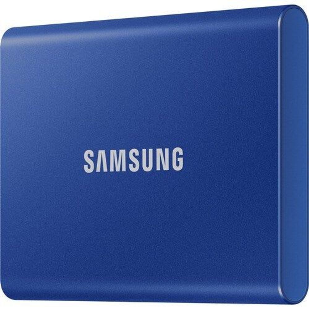 Blue Samsung Portable SSD T7 close-up of SAMSUNG logo on smooth case.