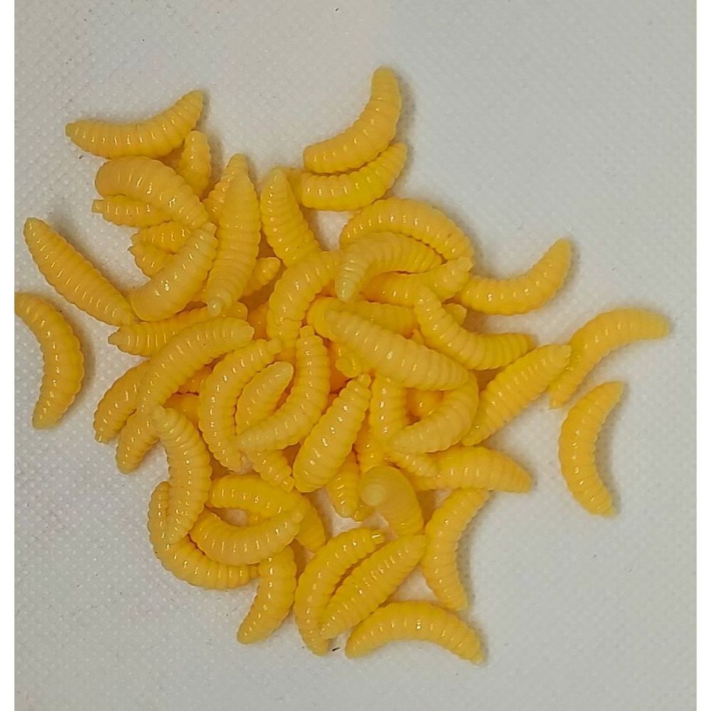 50PCS 2cm 0.3g Artificial Soft Grub Bait Beige
