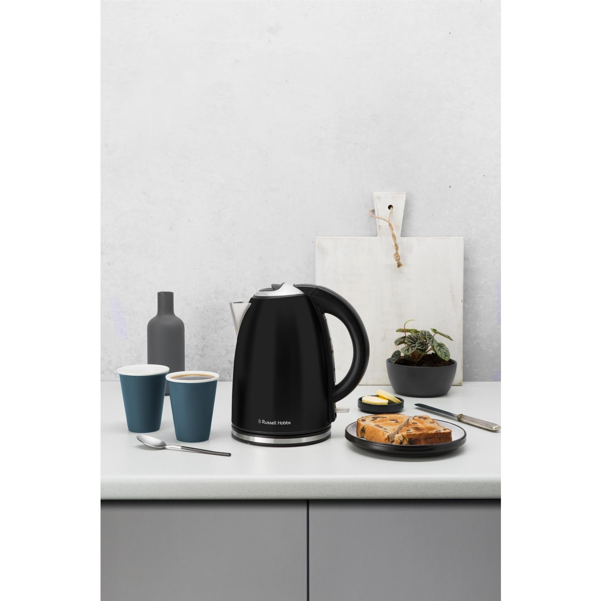 Russell Hobbs Montana Kettle (Matte Black)