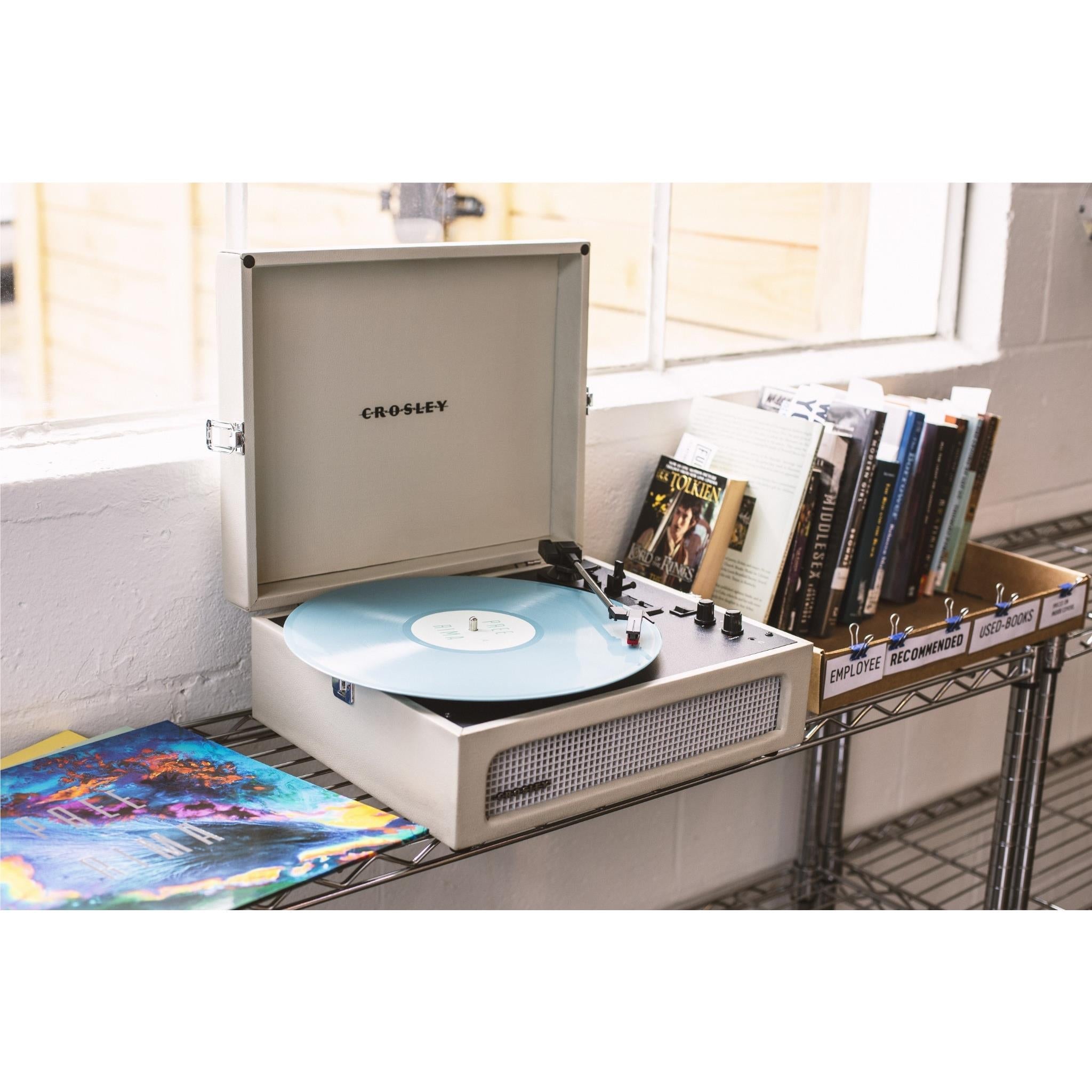 Crosley Voyager Bluetooth Turntable (Dune)