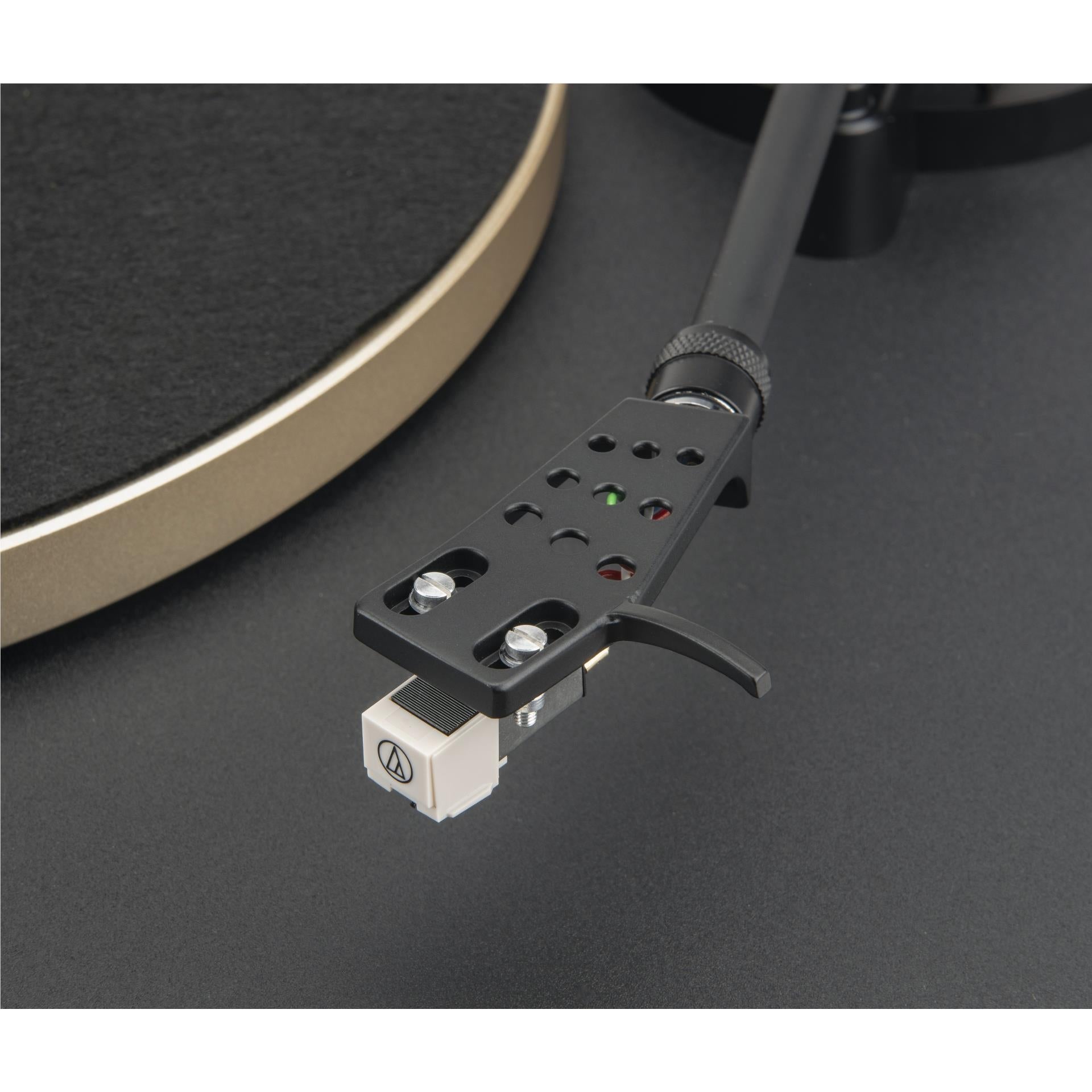 JBLSPINNERBTGLDAS - JBL Spinner Bluetooth Turntable (Black/Gold)