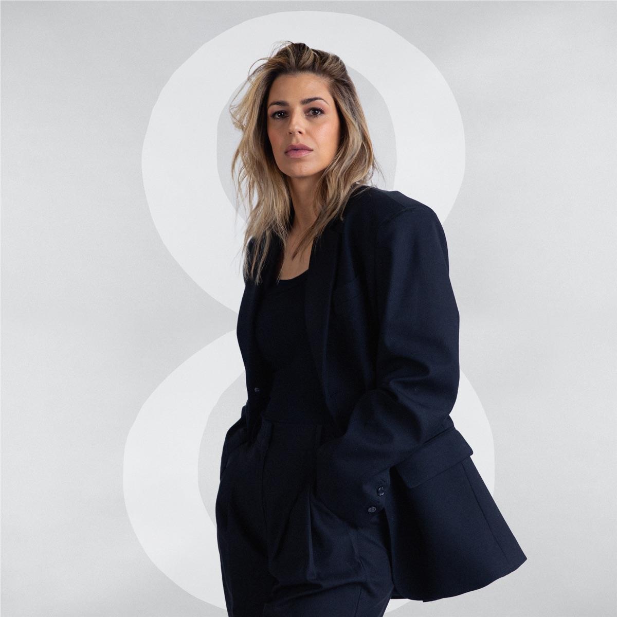 EIGHT, By: Ligertwood, Brooke