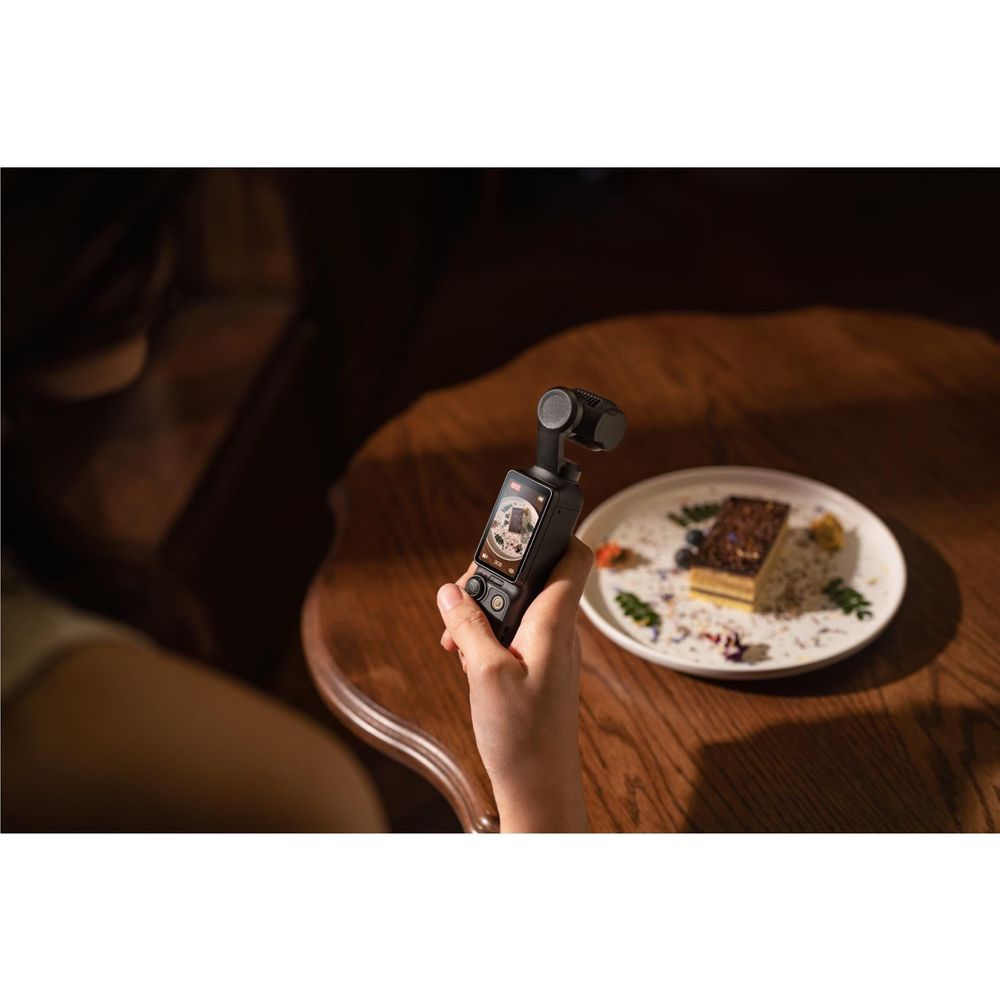 DJI Osmo Pocket 3 Creator Combo