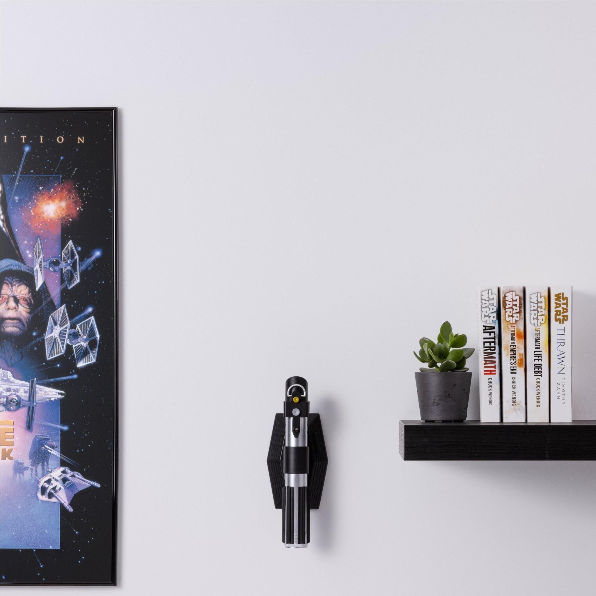 Paladone Star Wars Lightsaber Uplighter (Darth Vader)
