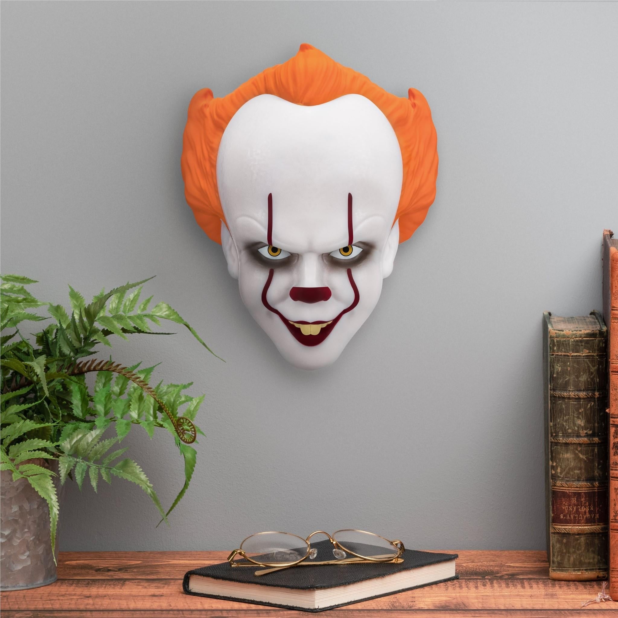 Paladone IT Pennywise Mask Light
