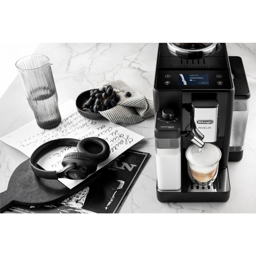 De'Longhi Rivelia Fully Automatic Coffee Machine (Onyx Black)