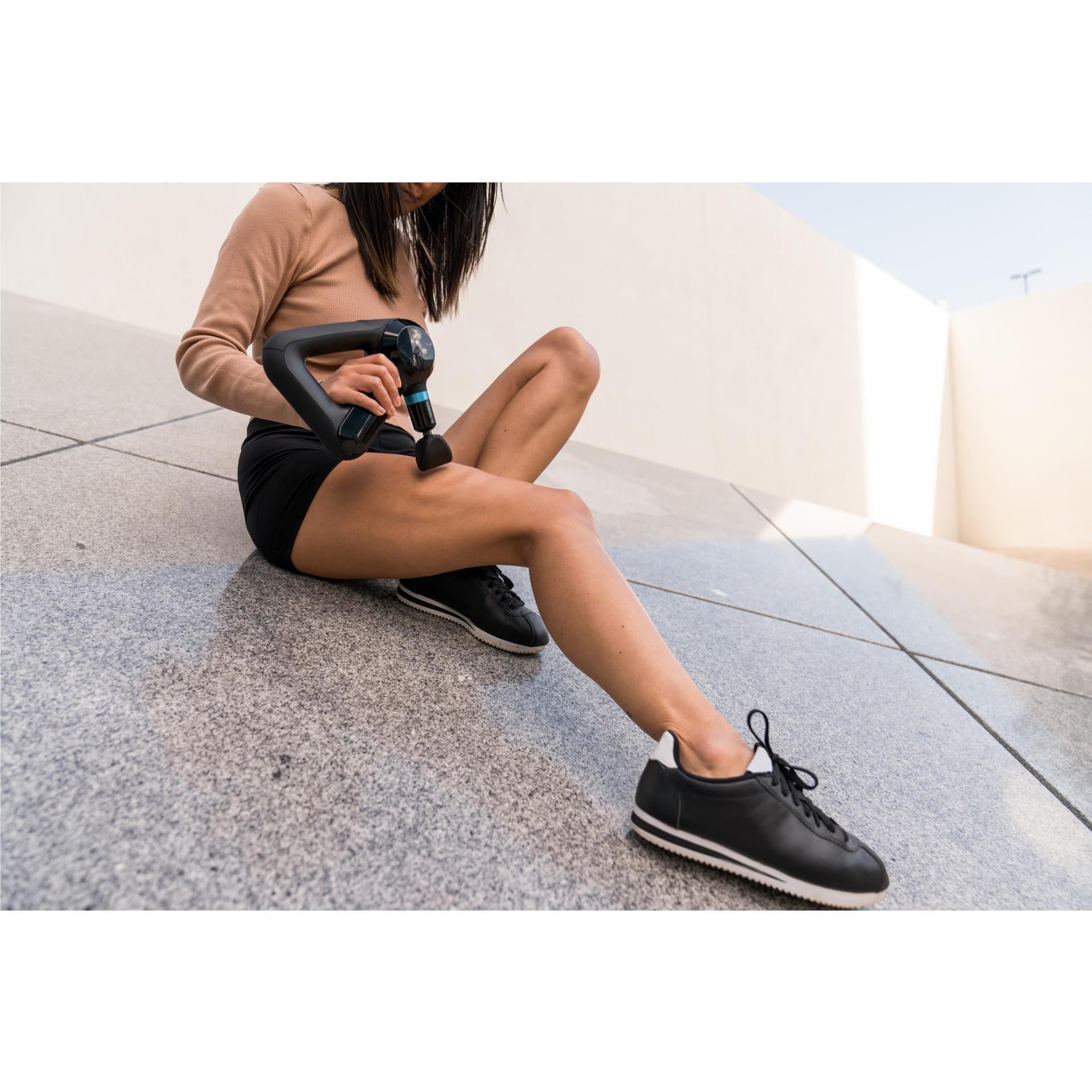 Theragun Elite G5 Handheld Massager (Black)