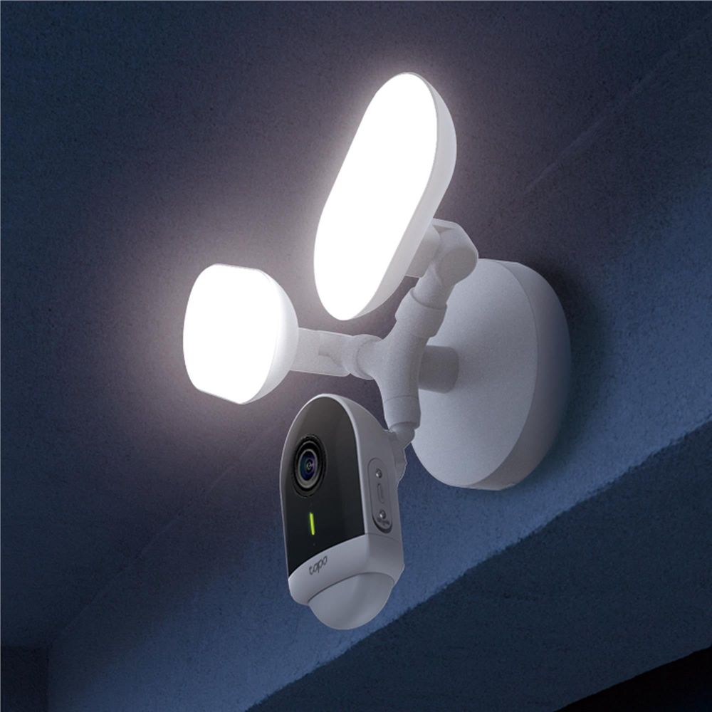 TP-Link Tapo C720 Smart Floodlight Camera 2K (Wired)