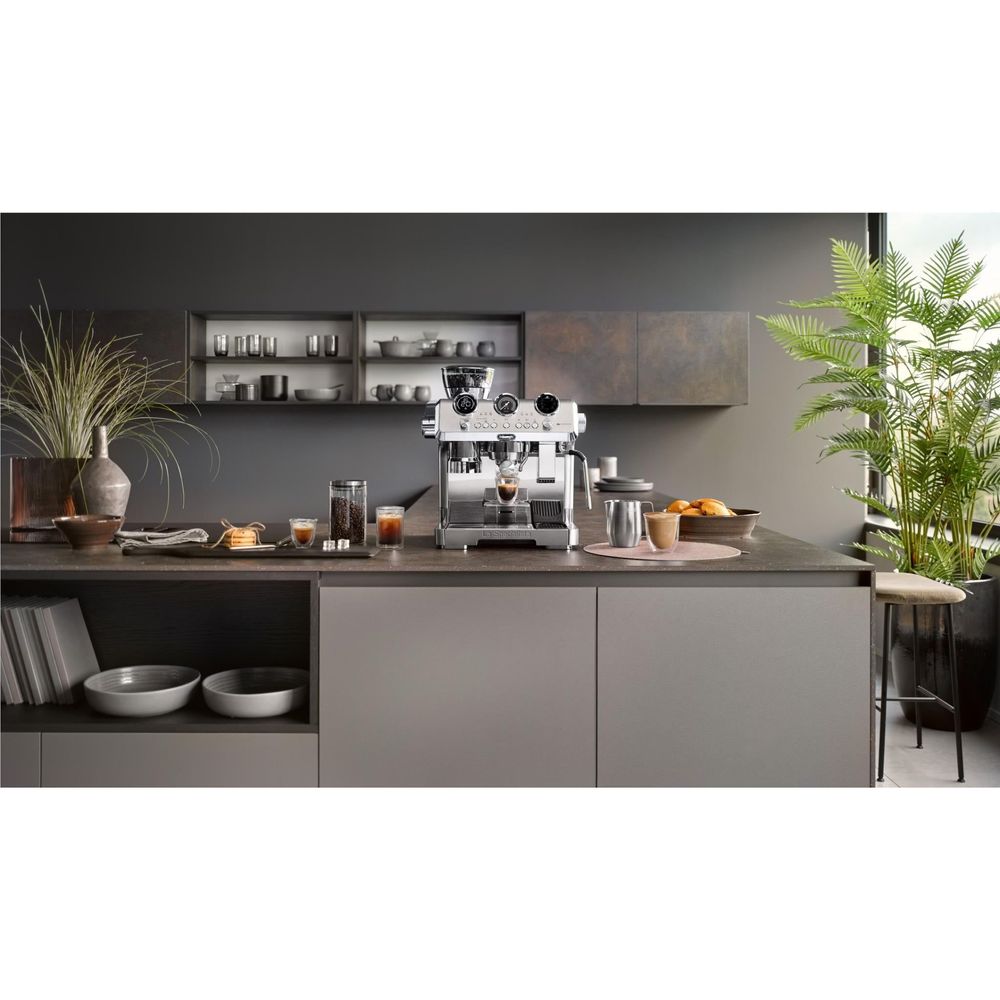 De'Longhi La Specialista Maestro Manual Coffee Machine