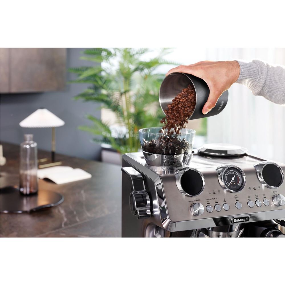 De'Longhi La Specialista Maestro Manual Coffee Machine