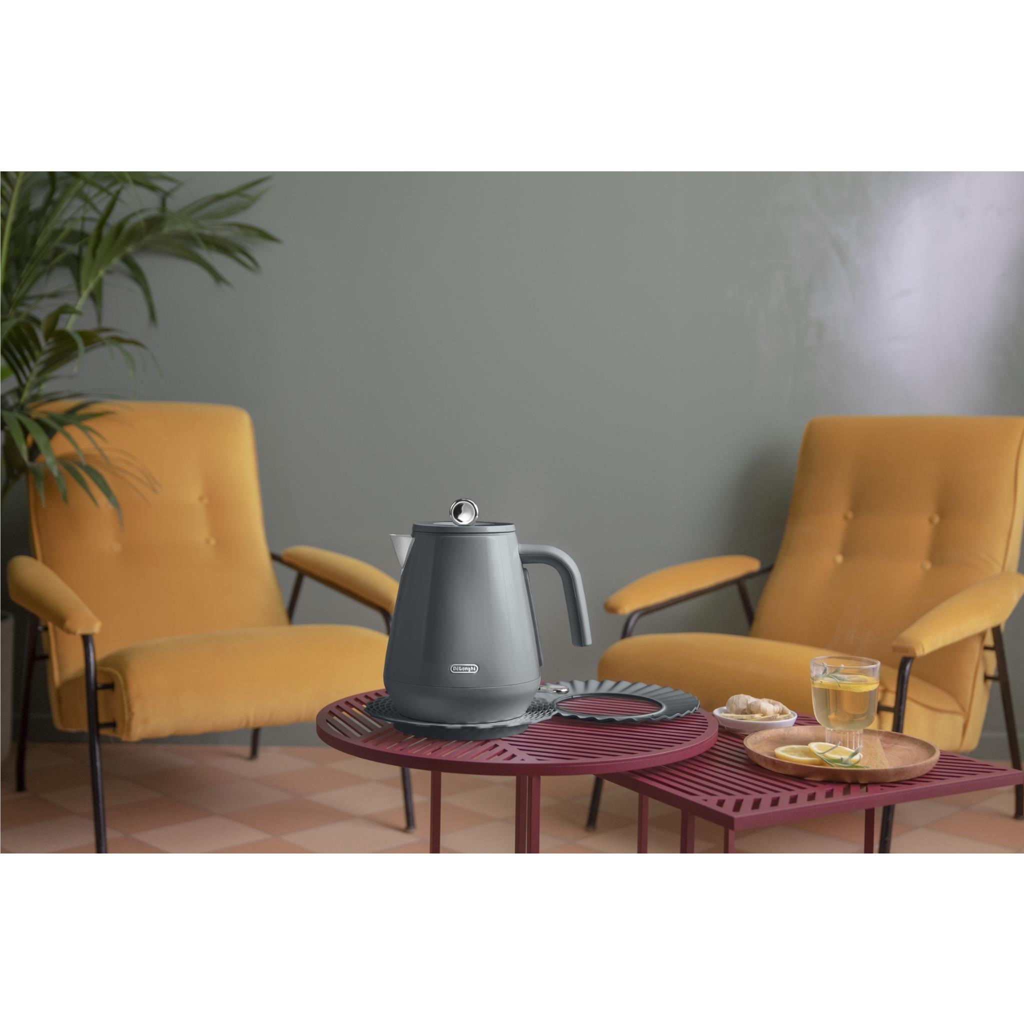 De'Longhi Eclettica 1.7L Kettle (Graceful Grey)