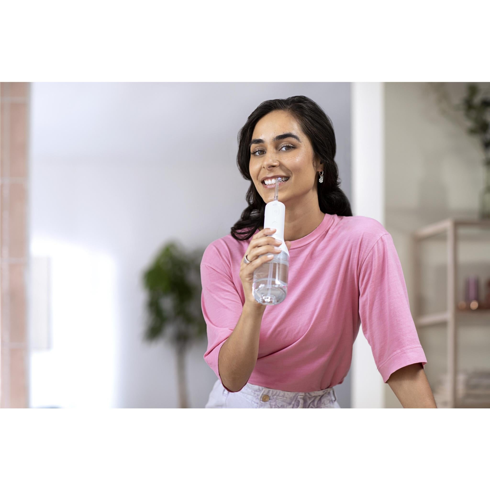 Philips Sonicare 3100 Handle & Powerflosser Bundle