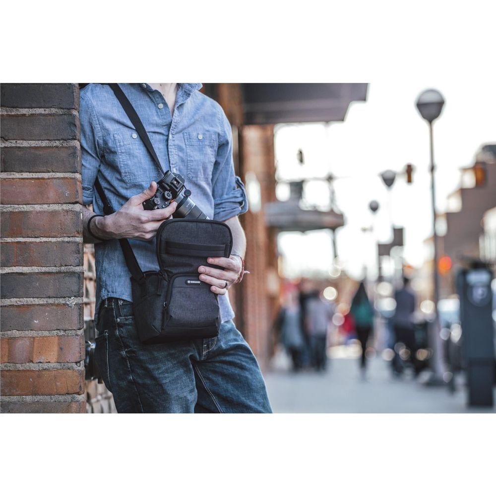 Vanguard Vesta Aspire 15 Shoulder Bag (Grey) [Small]
