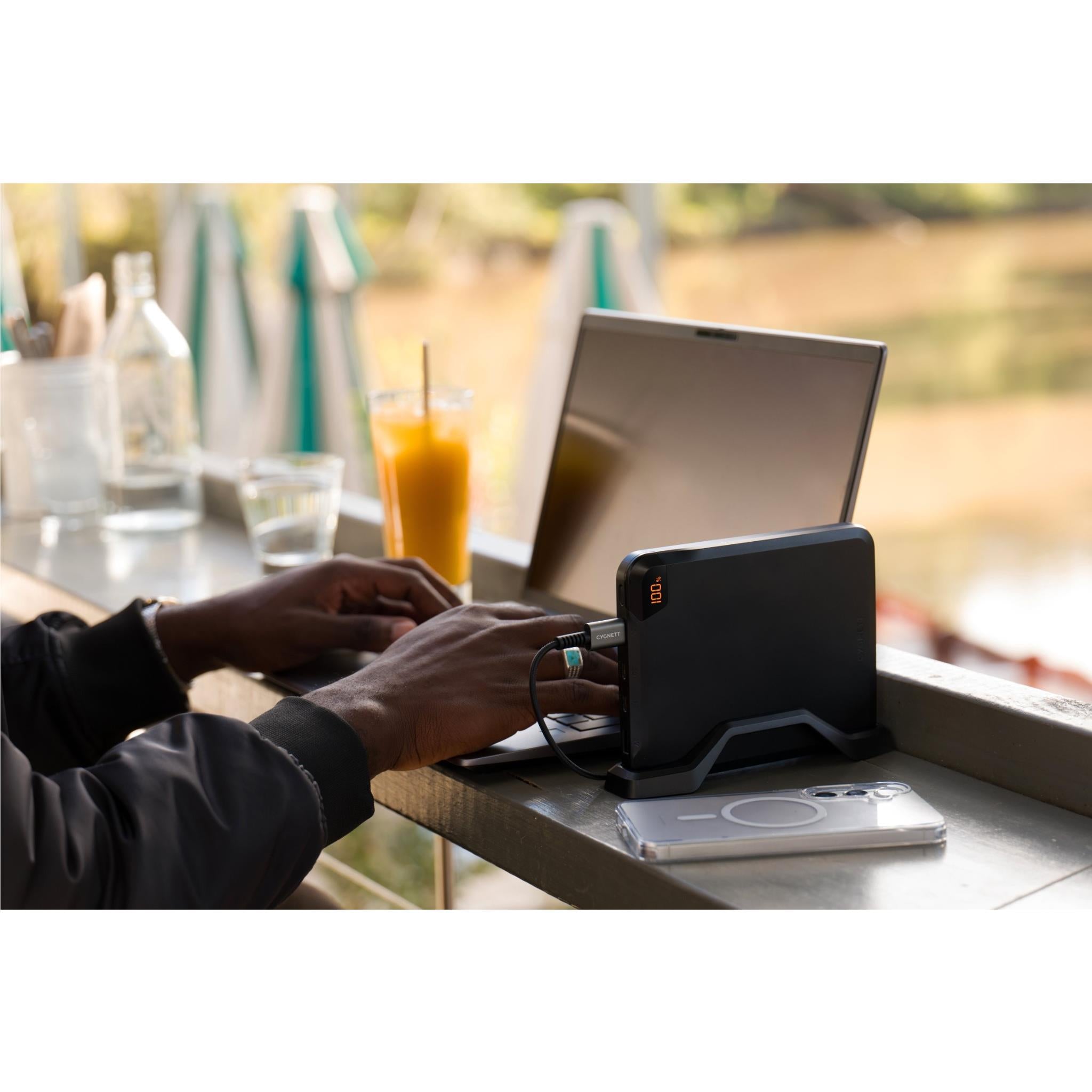 Cygnett VertPWR Laptop Power Bank [25K] (Obsidian)