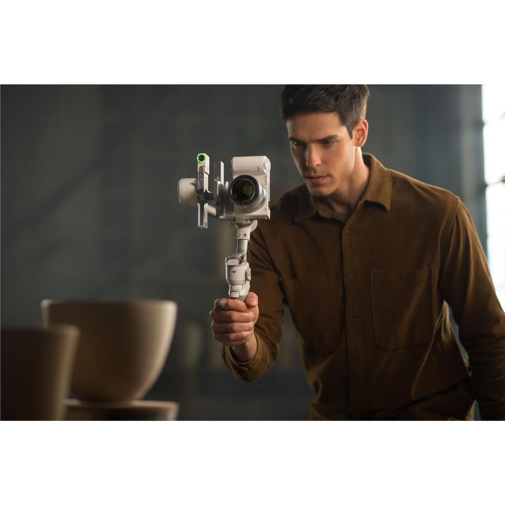 DJI RS 4 Mini Gimbal Combo