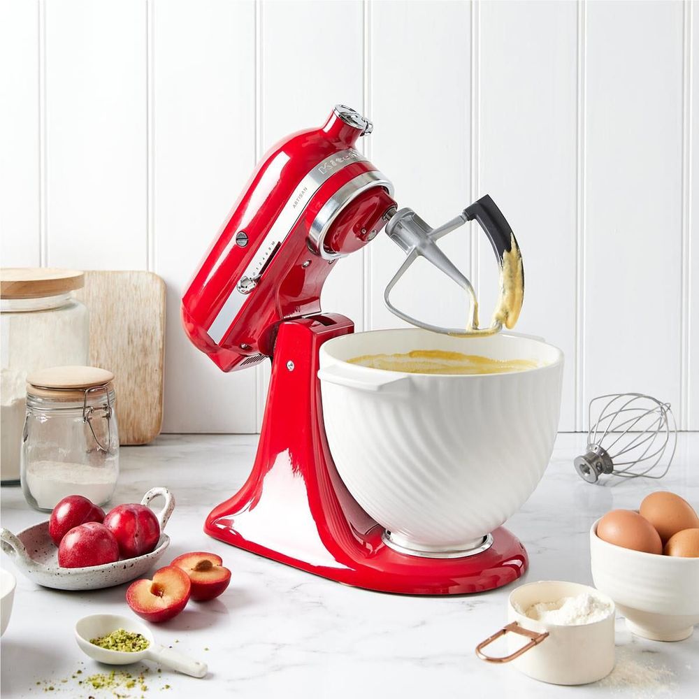 KitchenAid KSM195 4.7L Artisan Stand Mixer (Empire Red)