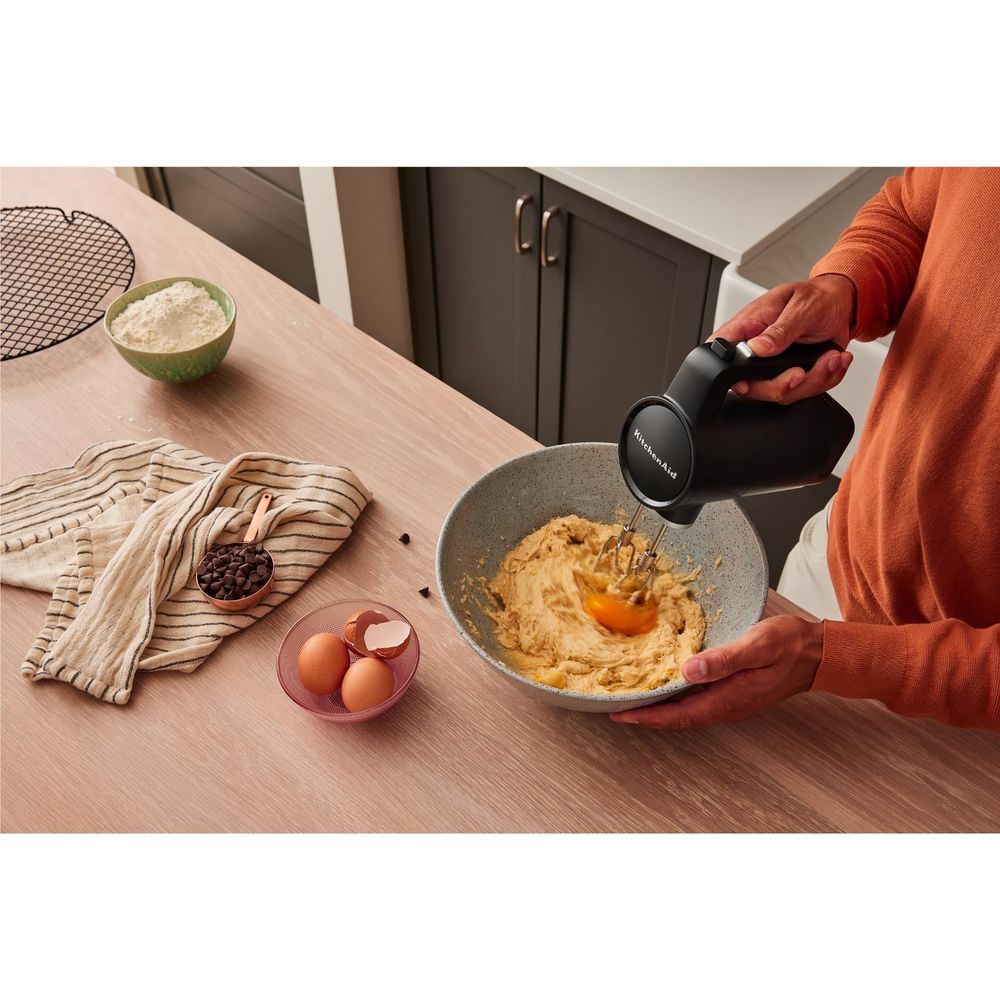 KitchenAid Go Cordless Hand Mixer