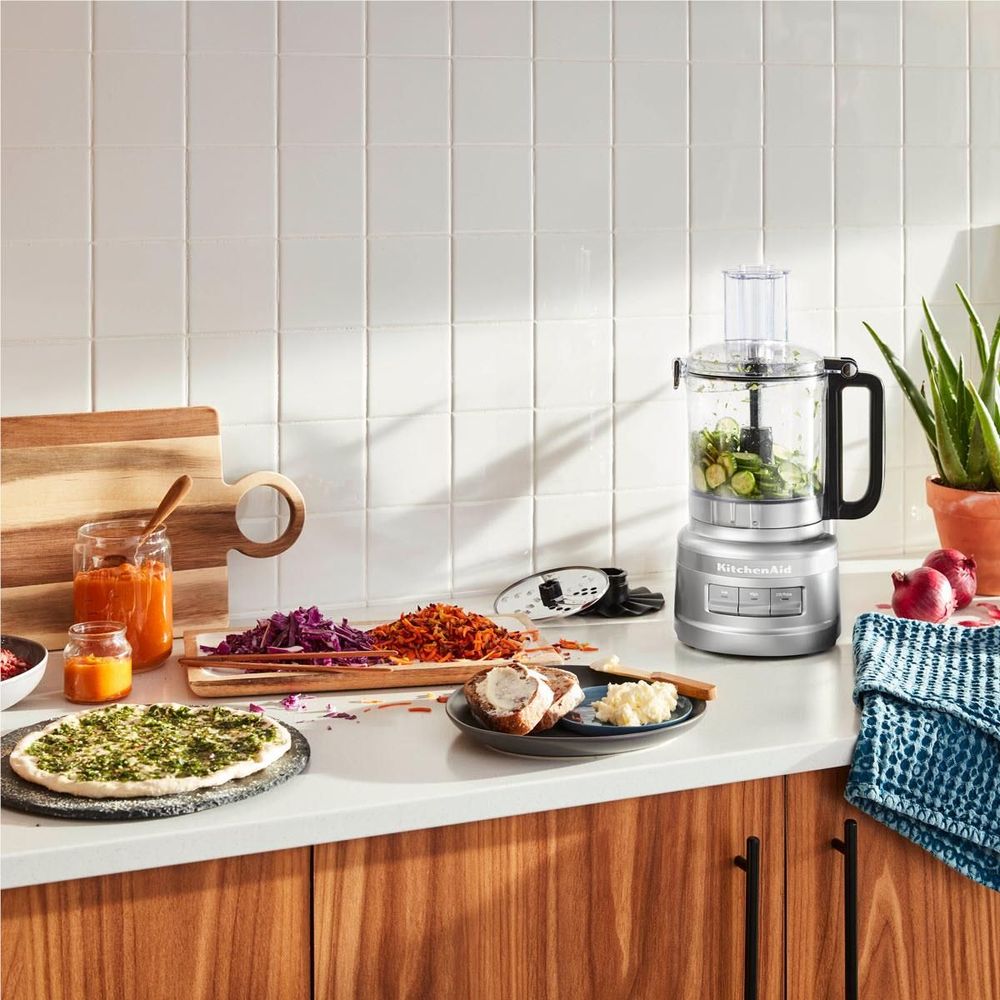 KitchenAid KFP0921 9 Cup Food Processor (Contour Silver)
