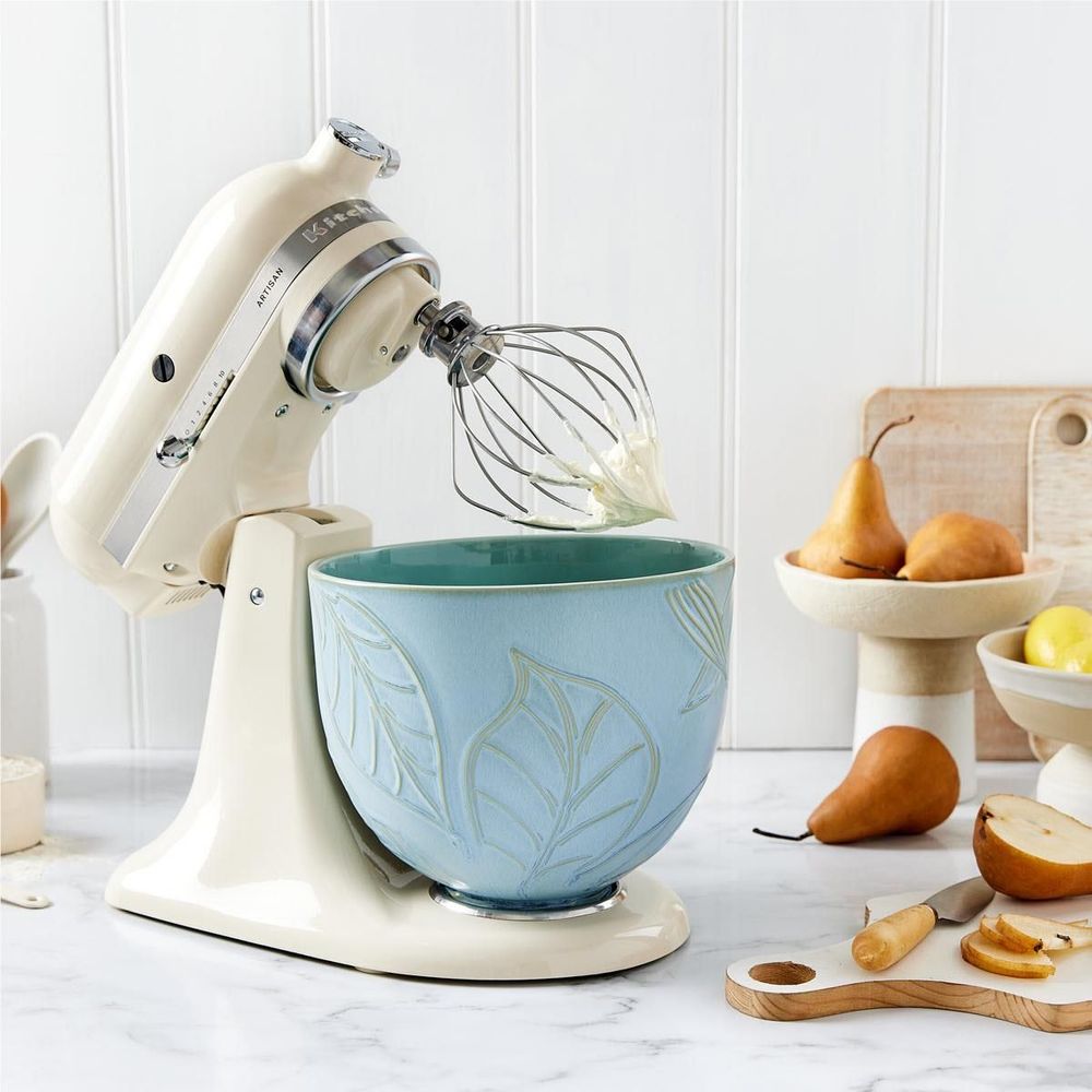 KitchenAid KSM195 4.7L Artisan Stand Mixer (Almond Cream)