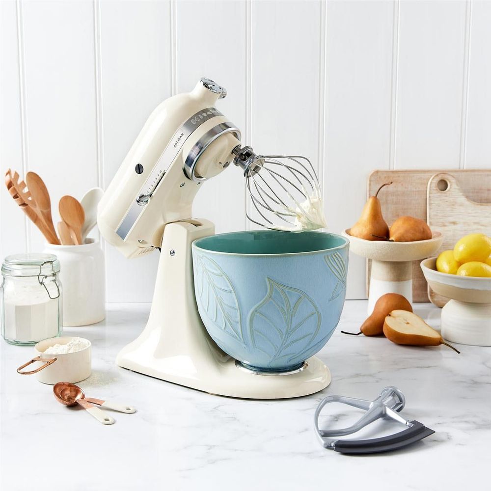 KitchenAid KSM195 4.7L Artisan Stand Mixer (Almond Cream)
