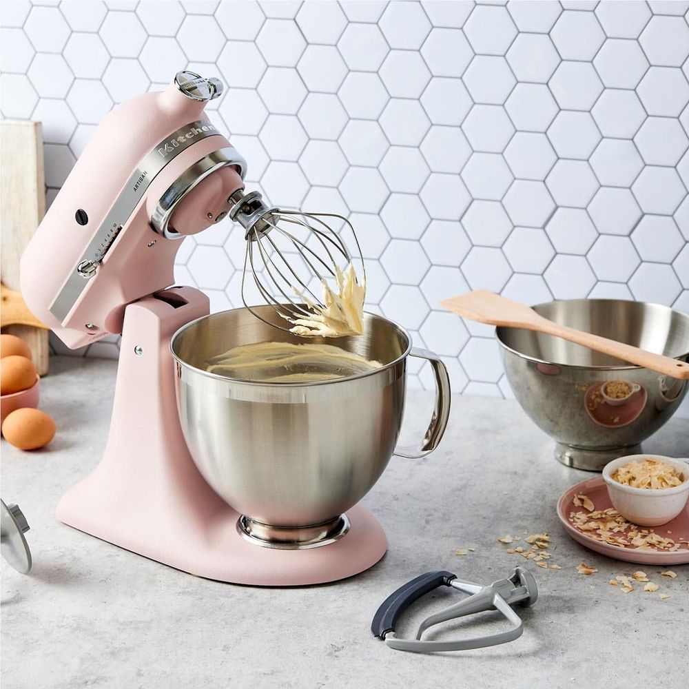 KitchenAid KSM195 4.8L Artisan Stand Mixer (Feathered Pink)
