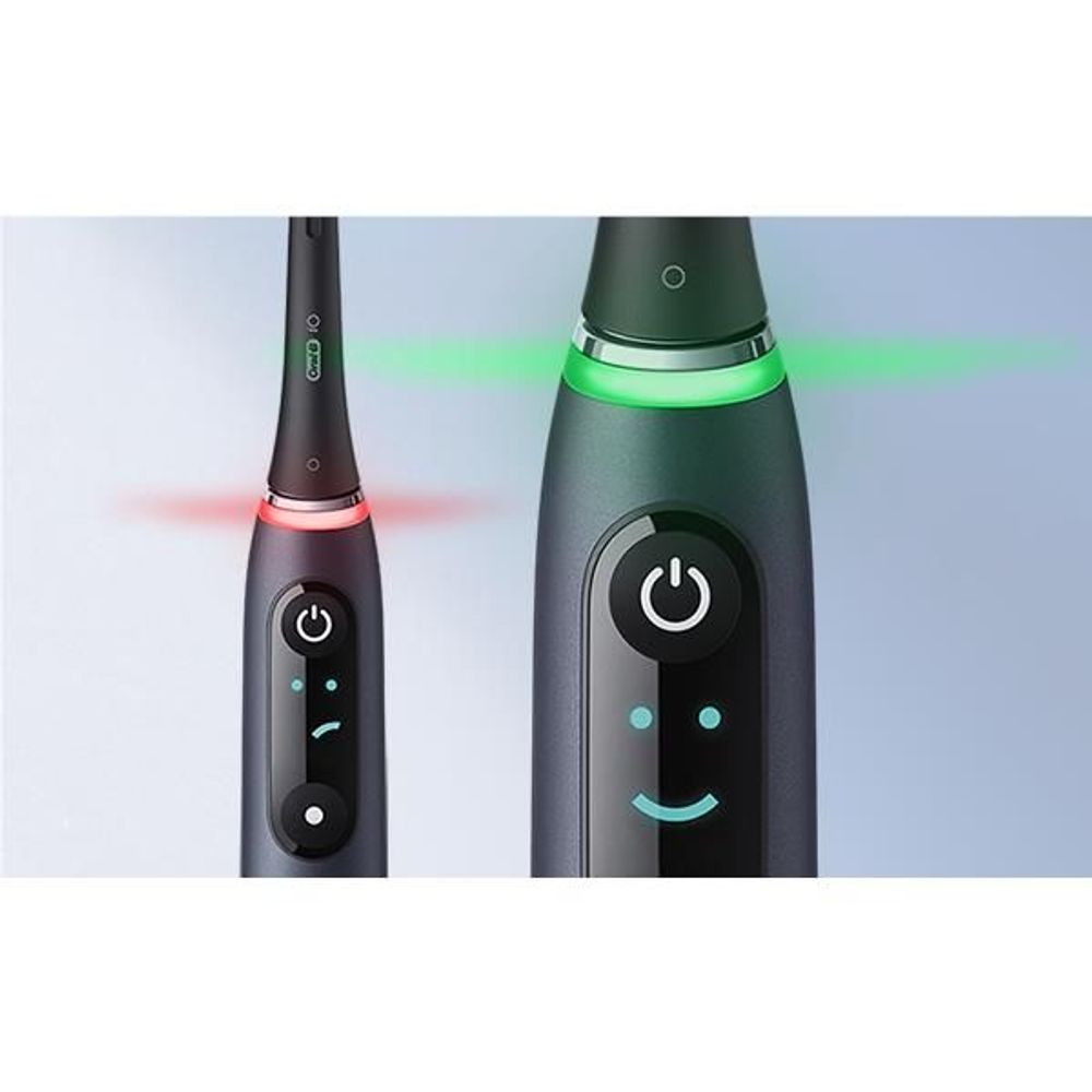 Oral-B iO Series 9 Electric Toothbrush (Black Onyx)