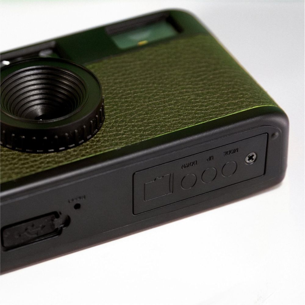 Camp Snap Digital Compact Camera (Green)