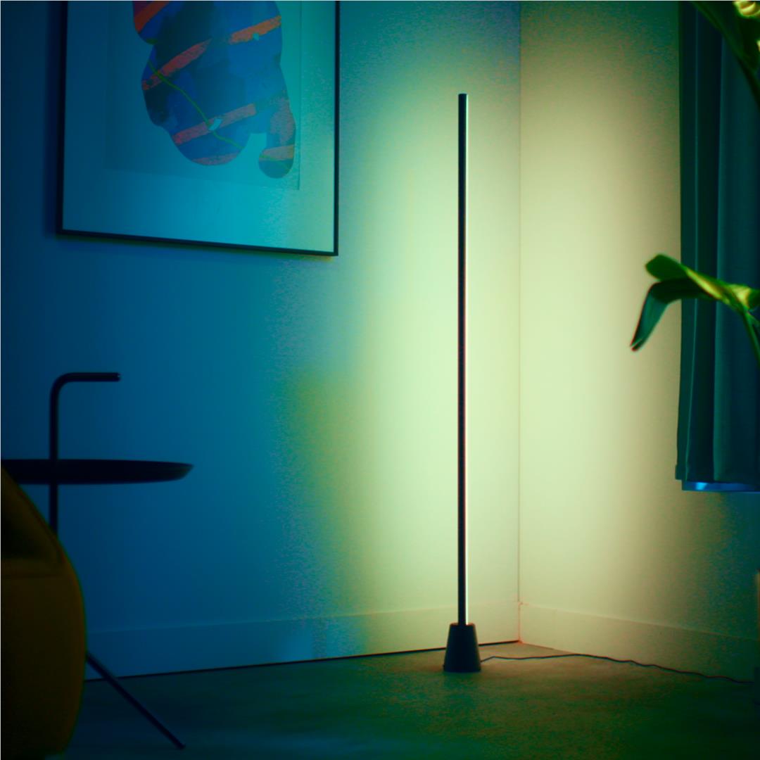 WiZ Gradient Pole Floor Light