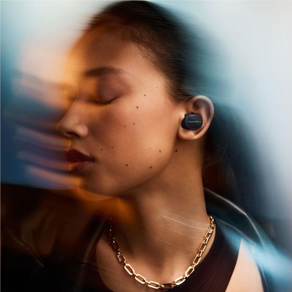 Bowers & Wilkins PI8 True Wireless Earbuds (Blue)