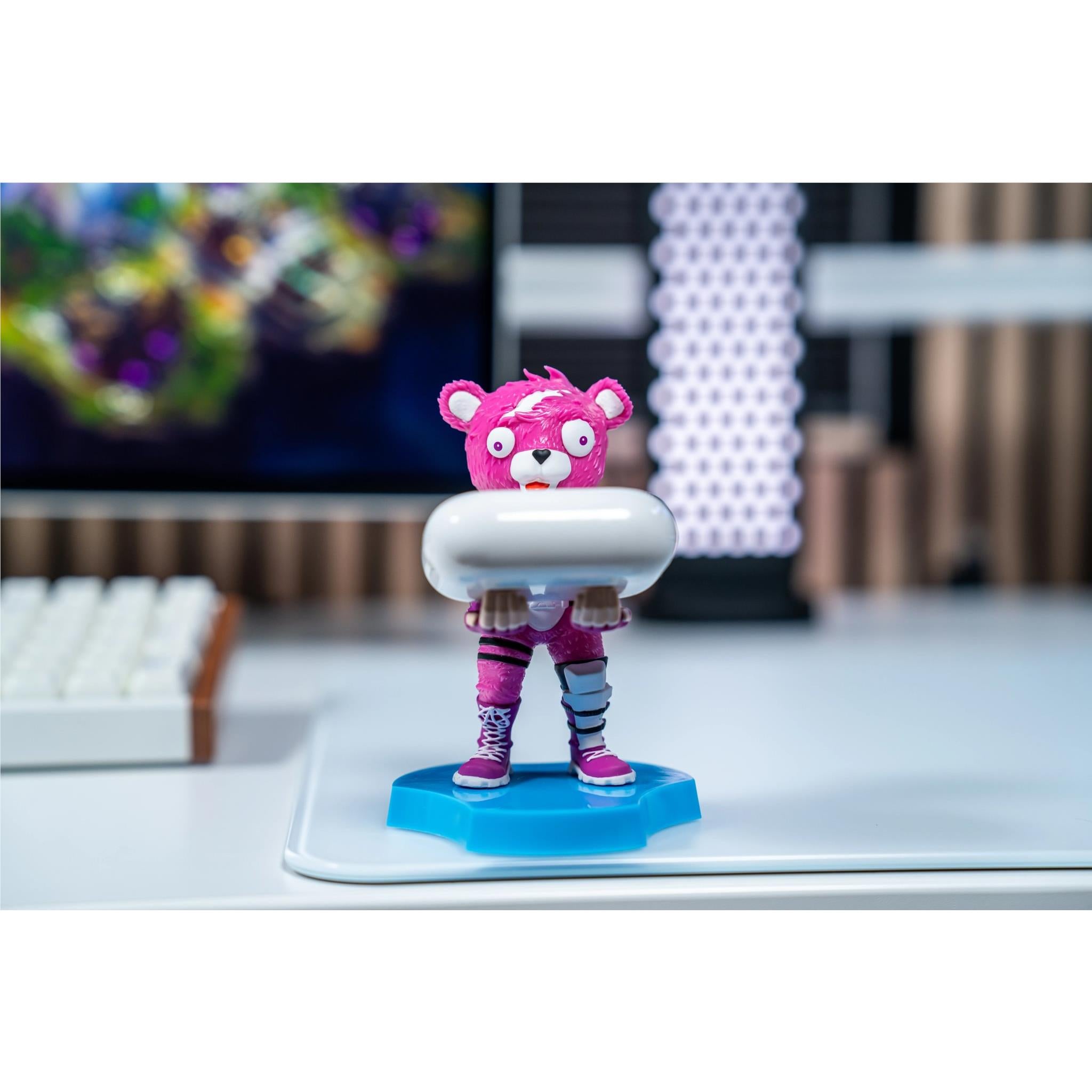 Cable Guys Holdems (Fortnite: Cuddle Team Leader)