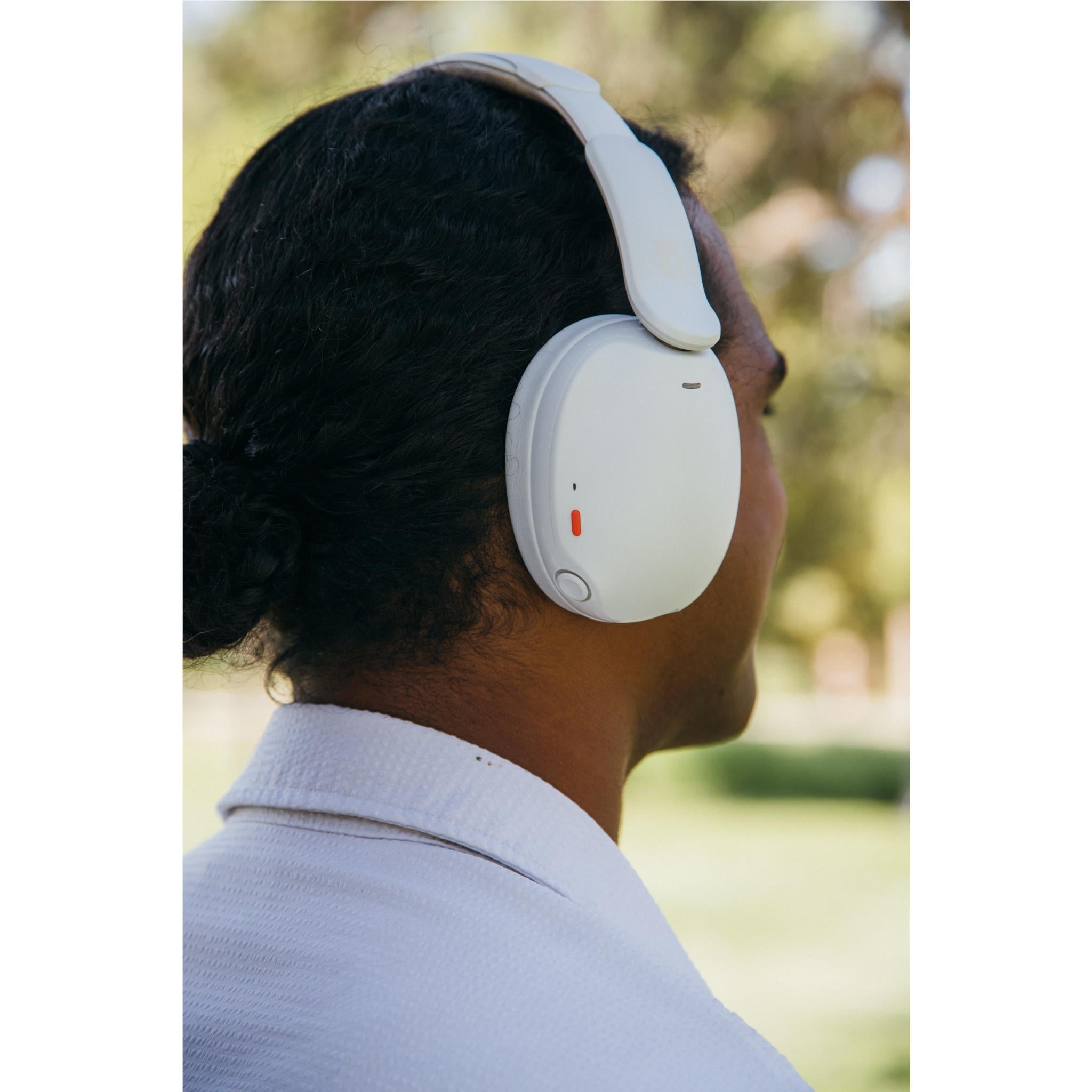 Skullcandy Hesh 360 Wireless Over-ear Headphones (Bone)