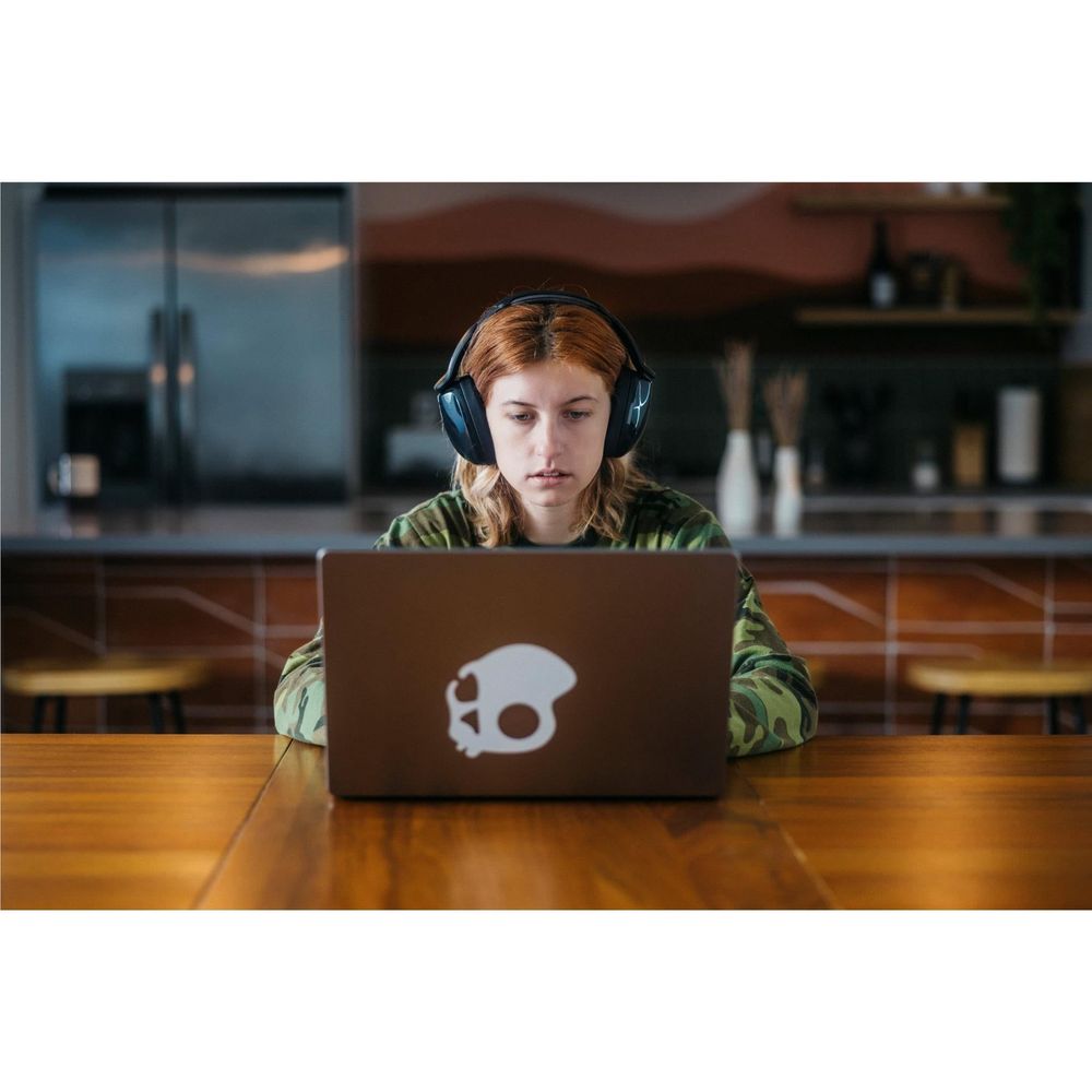 Skullcandy Hesh 540 Active Noise Cancelling Over-Ear Headphones (Black)