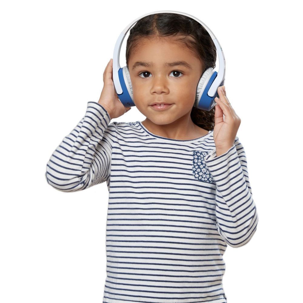 Child wearing blue-and-white wireless on-ear headphones with Stitch artwork