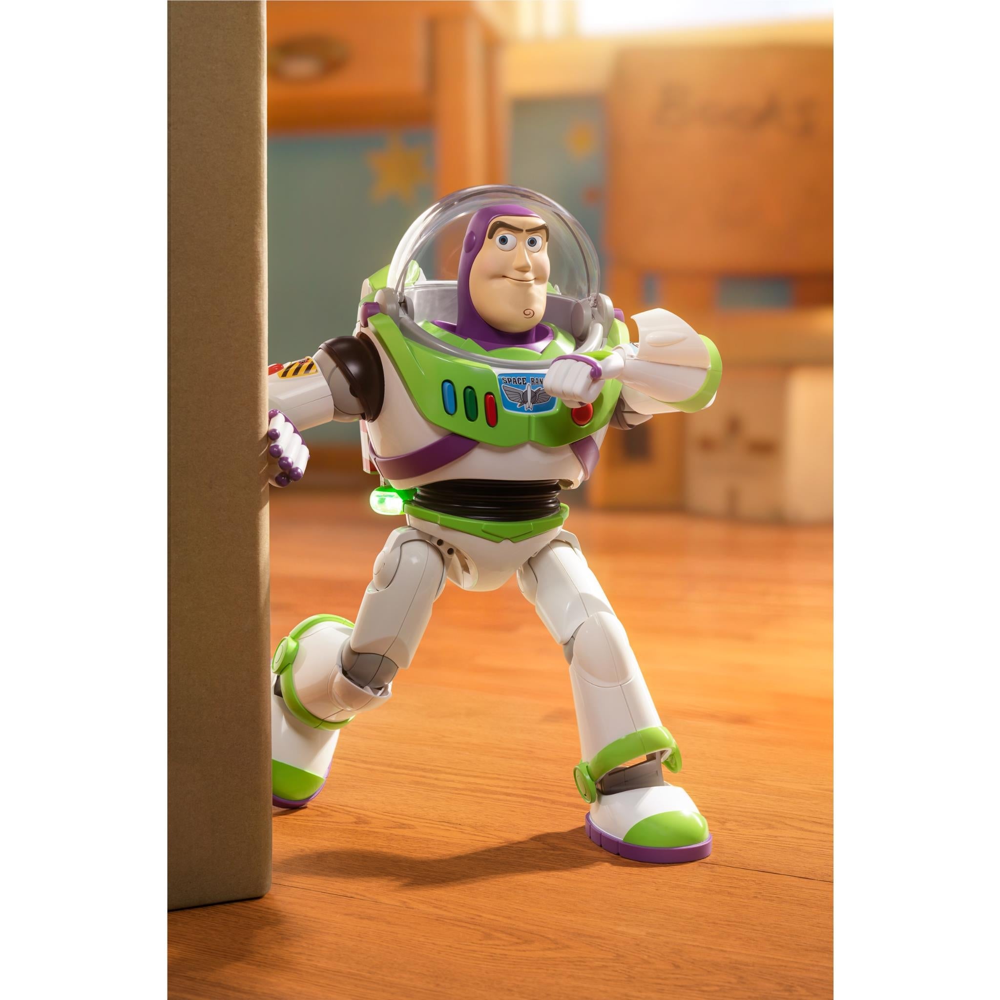 Robosen Buzz Lightyear Toy Story