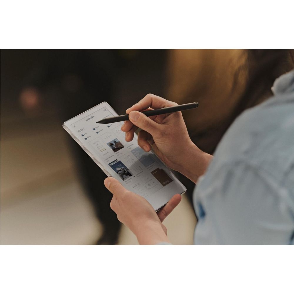 reMarkable PaperPro Move with MarkerPlus