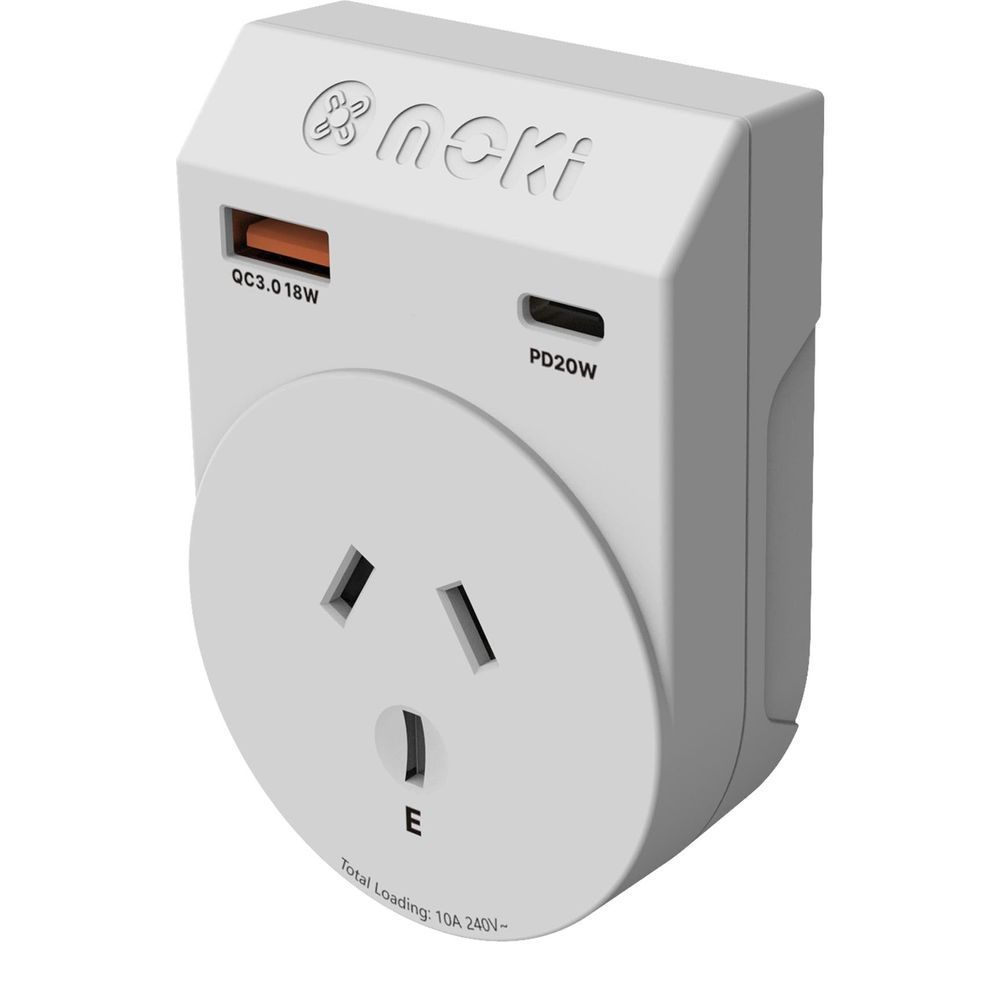 Moki travel power adaptor with US plug, USB-C PD20W and QC3.0 18W