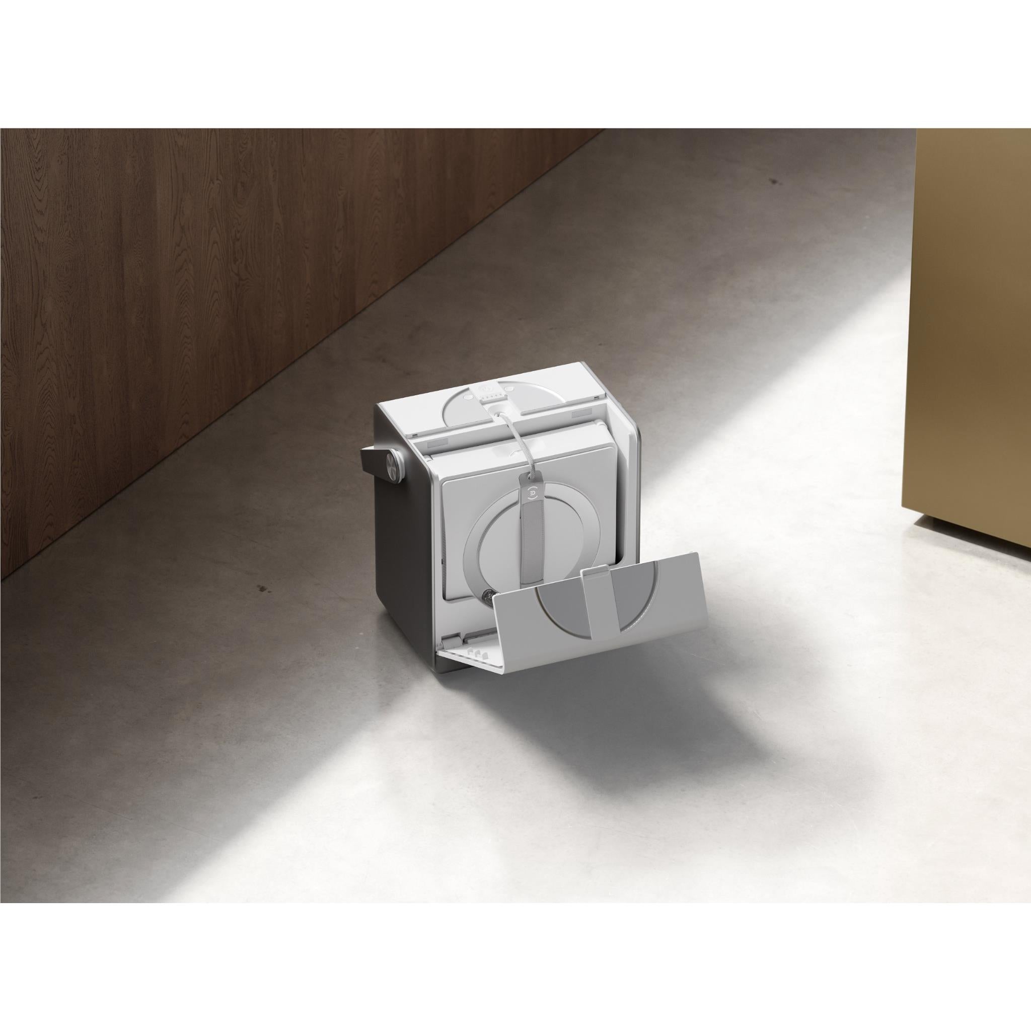 ECOVACS Winbot W2 Pro Omni Robotic Window Cleaner