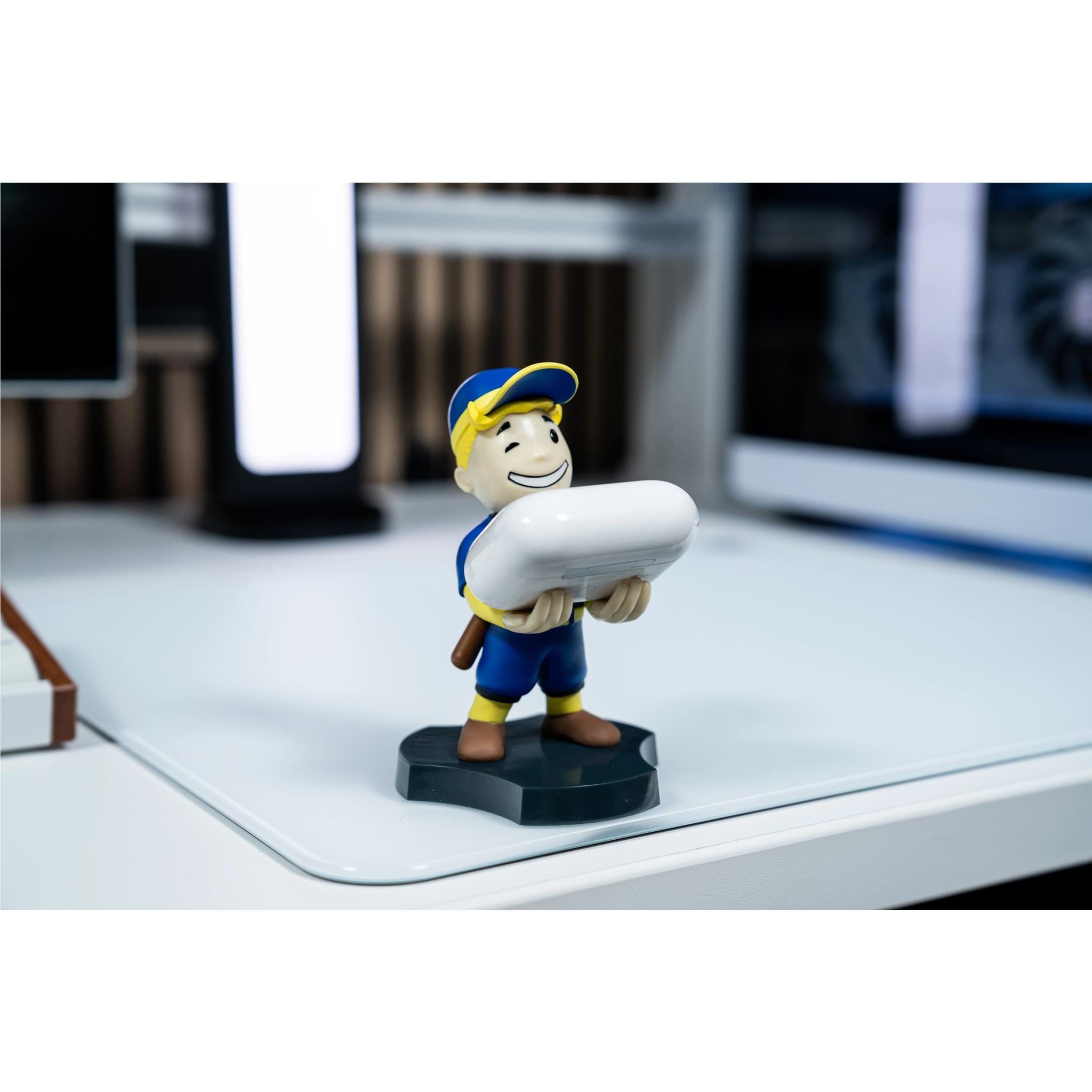 Cable Guys Holdems (Fallout: Big League Vault Boy)