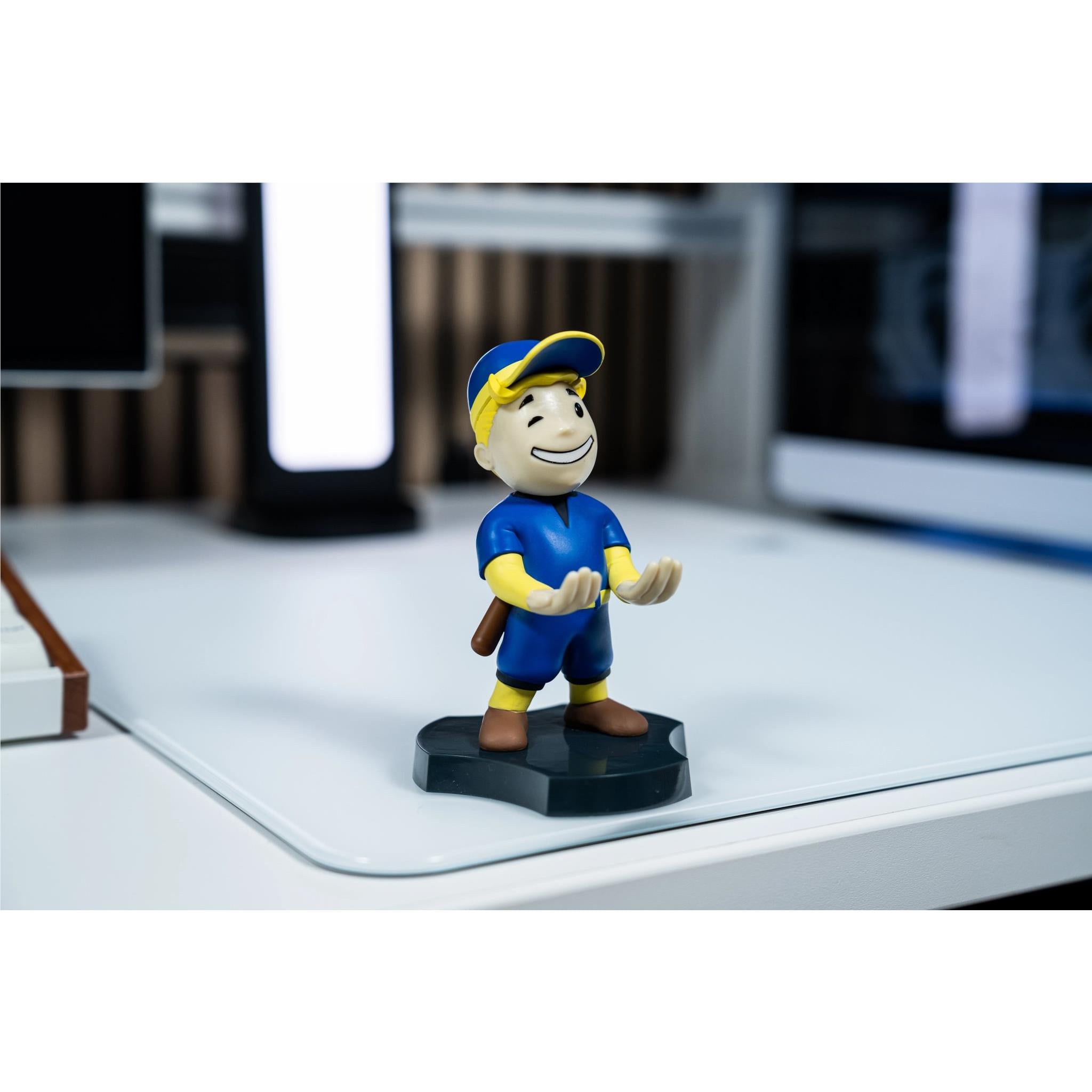 Cable Guys Holdems (Fallout: Big League Vault Boy)