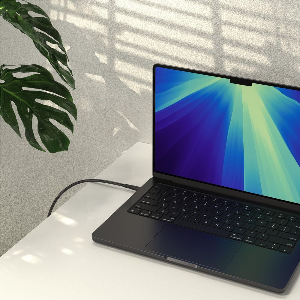 Belkin BoostCharge Pro USB-C 240W 2.0 Braided Cable [1m] (Black)