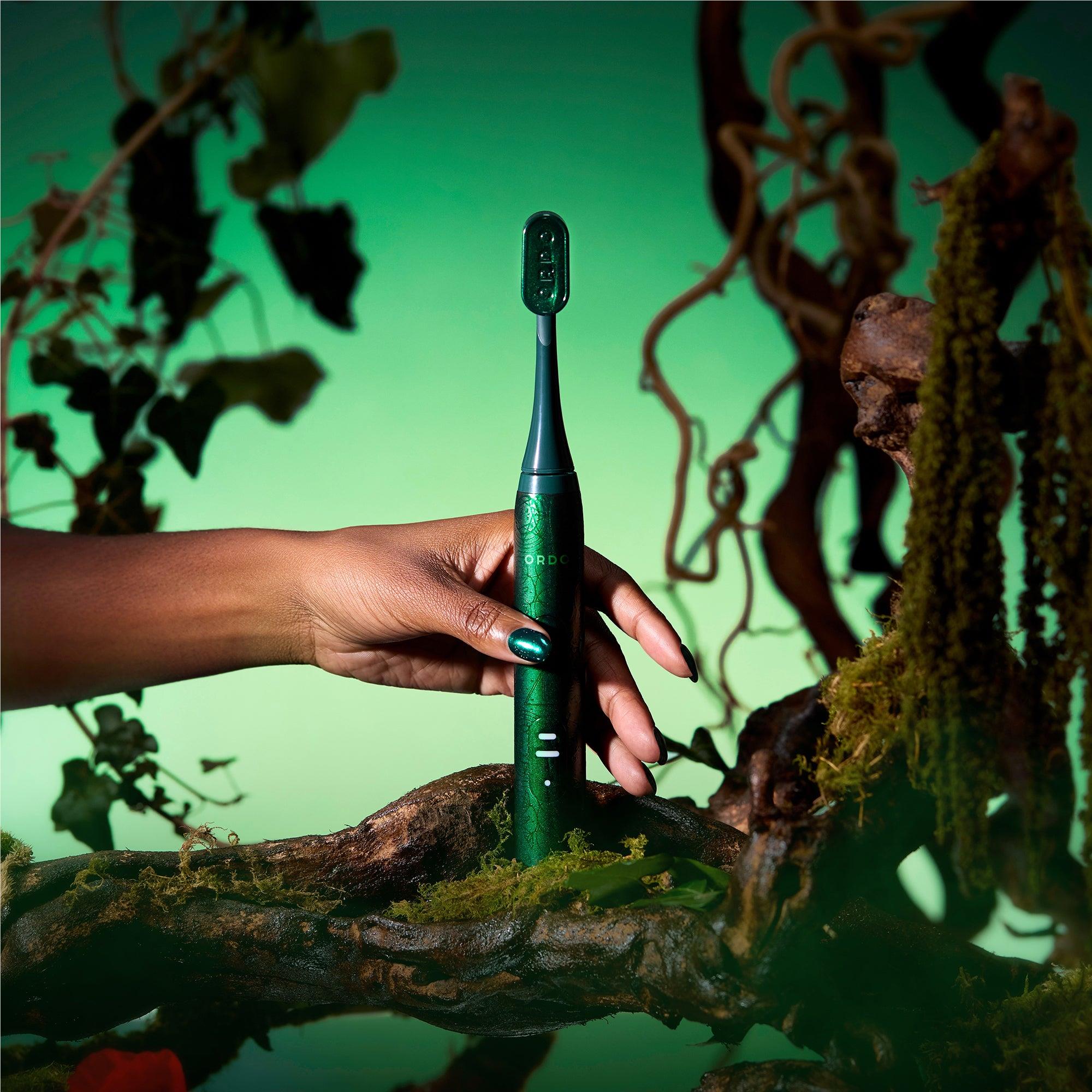 Ordo Sonic Lite Electric Toothbrush (Wicked - Elphaba Thropp)
