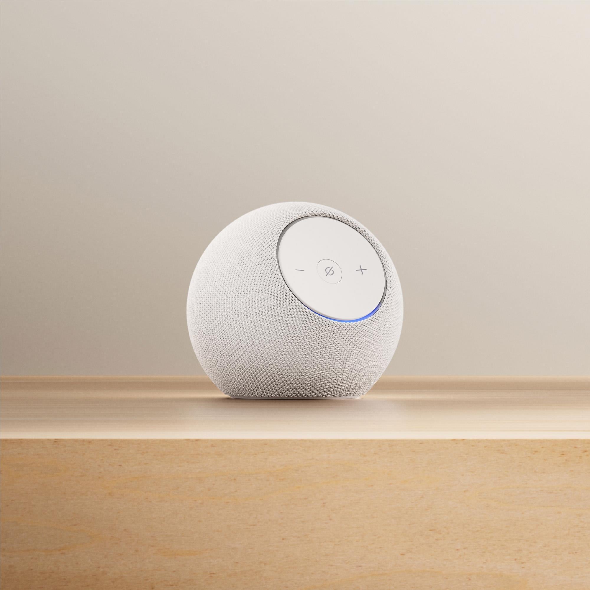 Amazon Echo Dot Max (Glacier White)