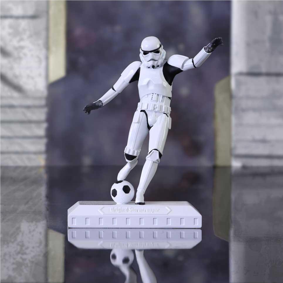 Nemesis Now Figurine (Stormtrooper - Back of the Net, 17cm)