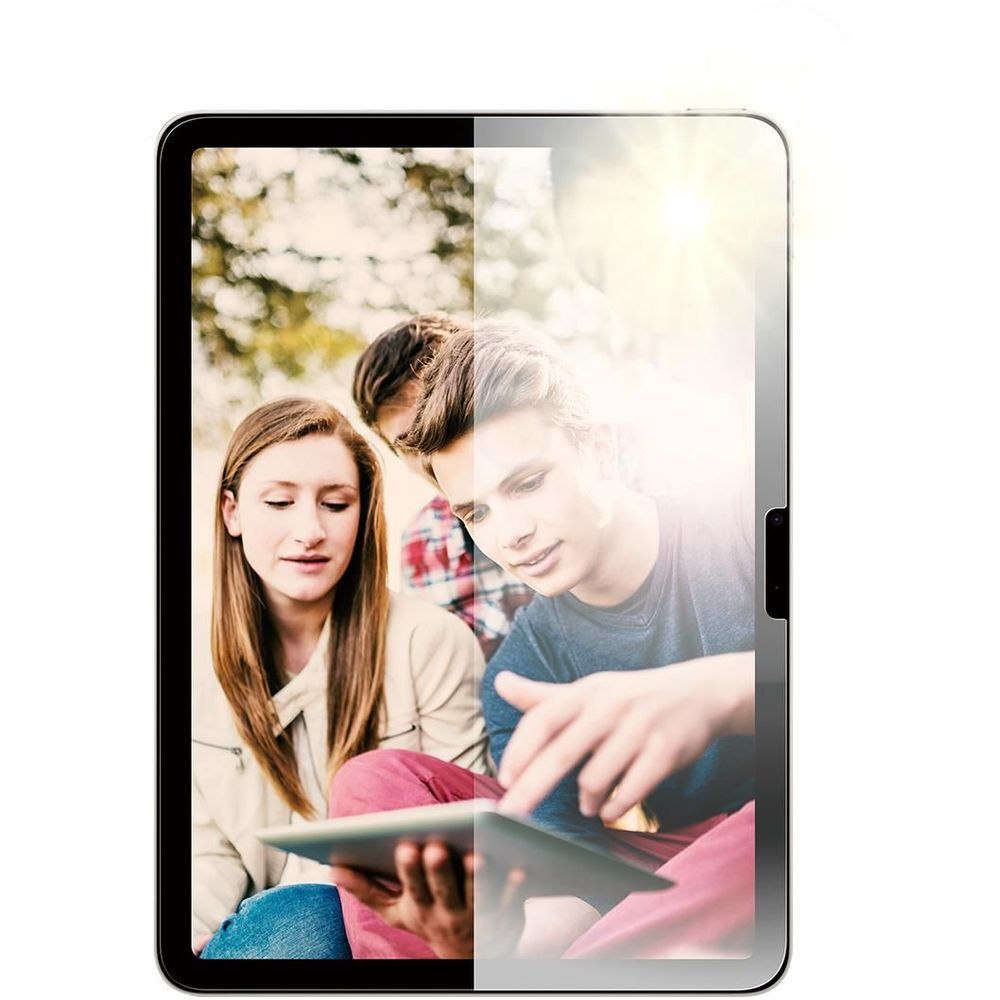 Anti-reflective screen protector on iPad Air 11in, glass display panel