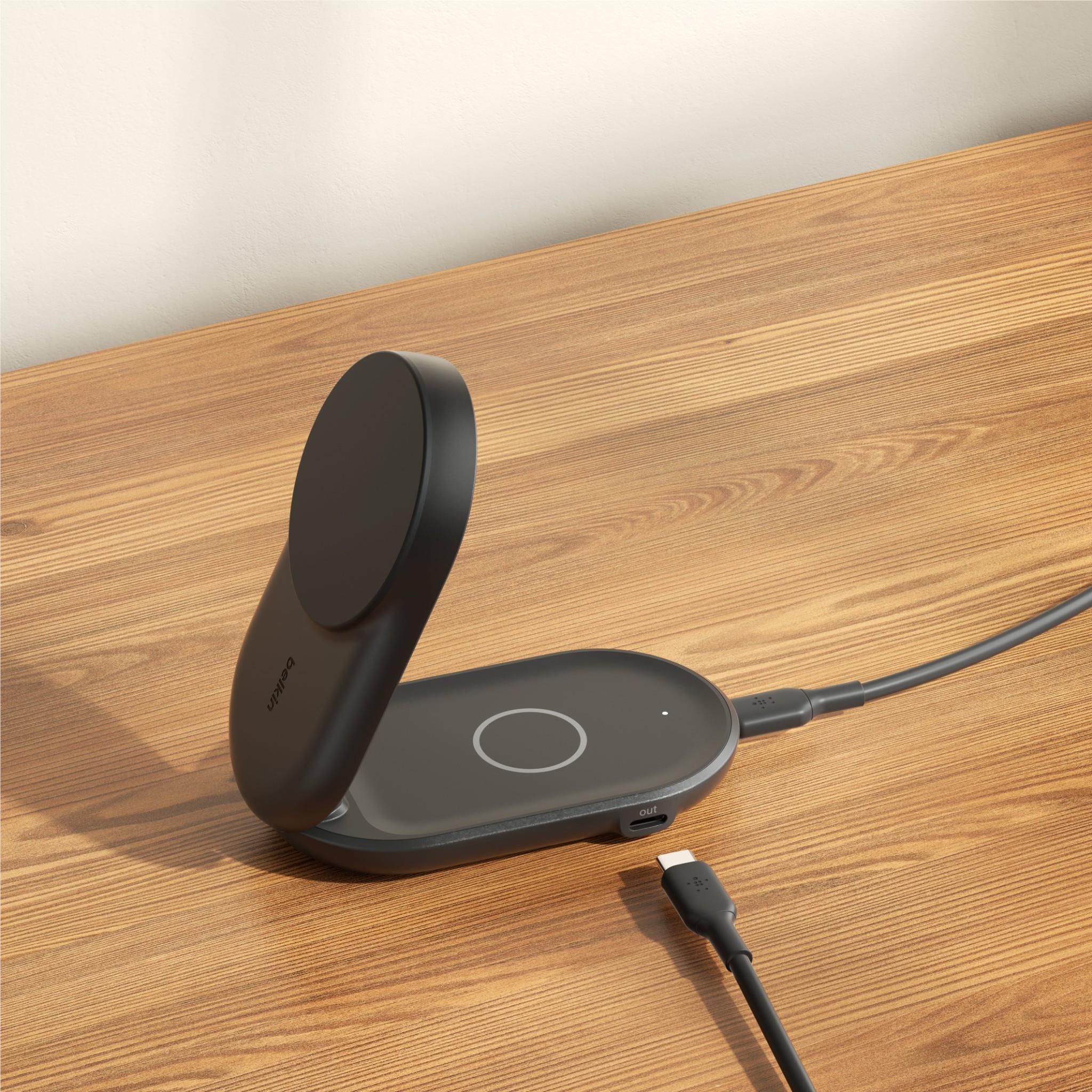 Belkin UltraCharge 2-in-1 Foldable Qi2 25W Magnetic Charger (Black)