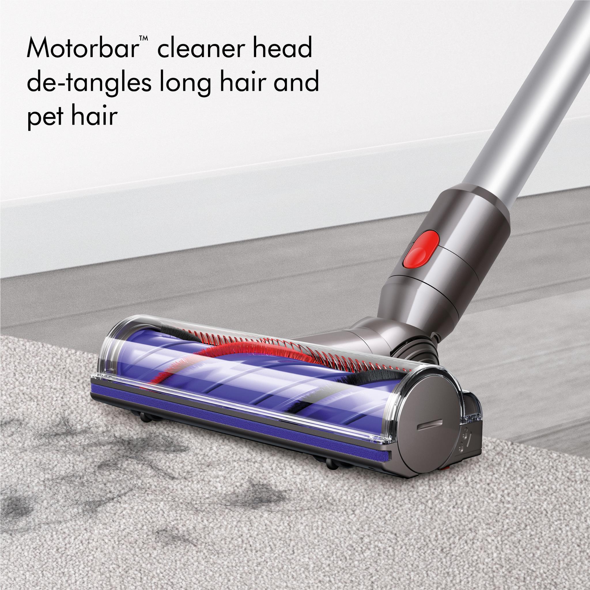 Dyson V8 Advanced + Car Cleaning Kit