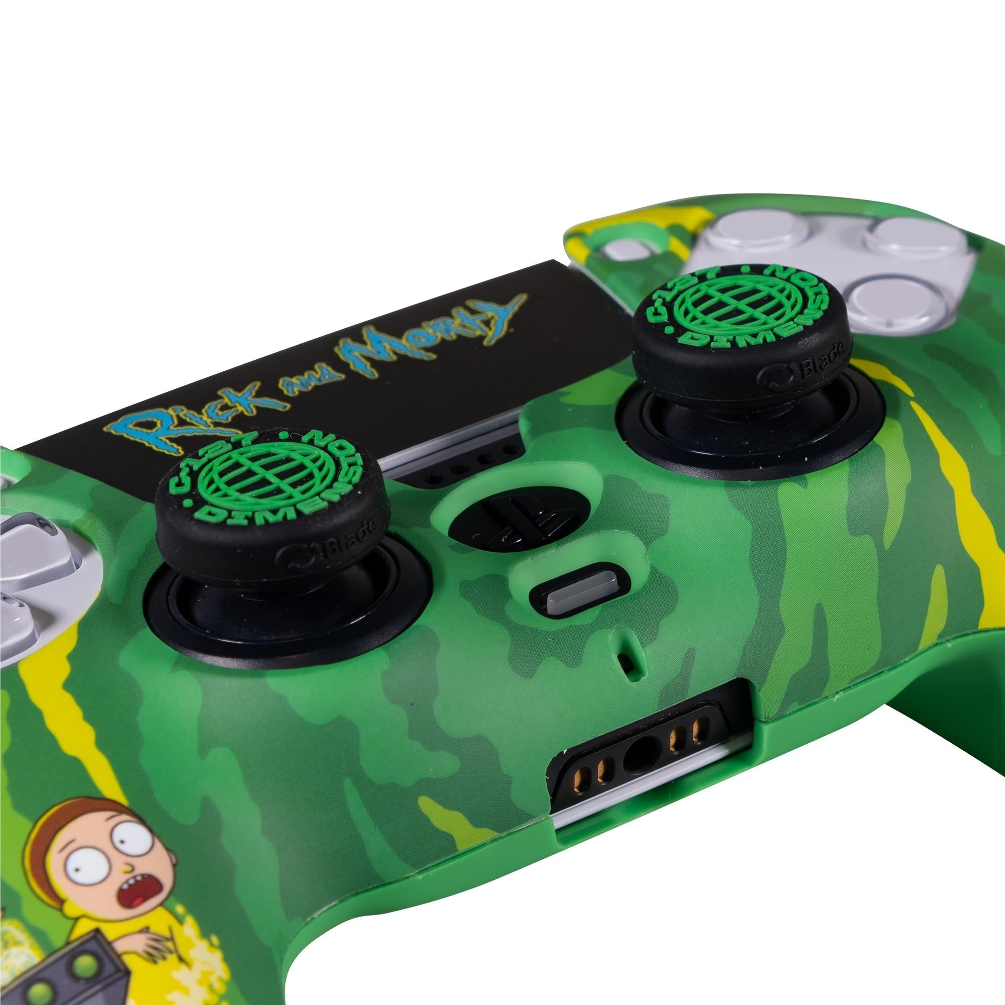Green camo PS5 DualSense controller close-up showing thumbsticks and side ports