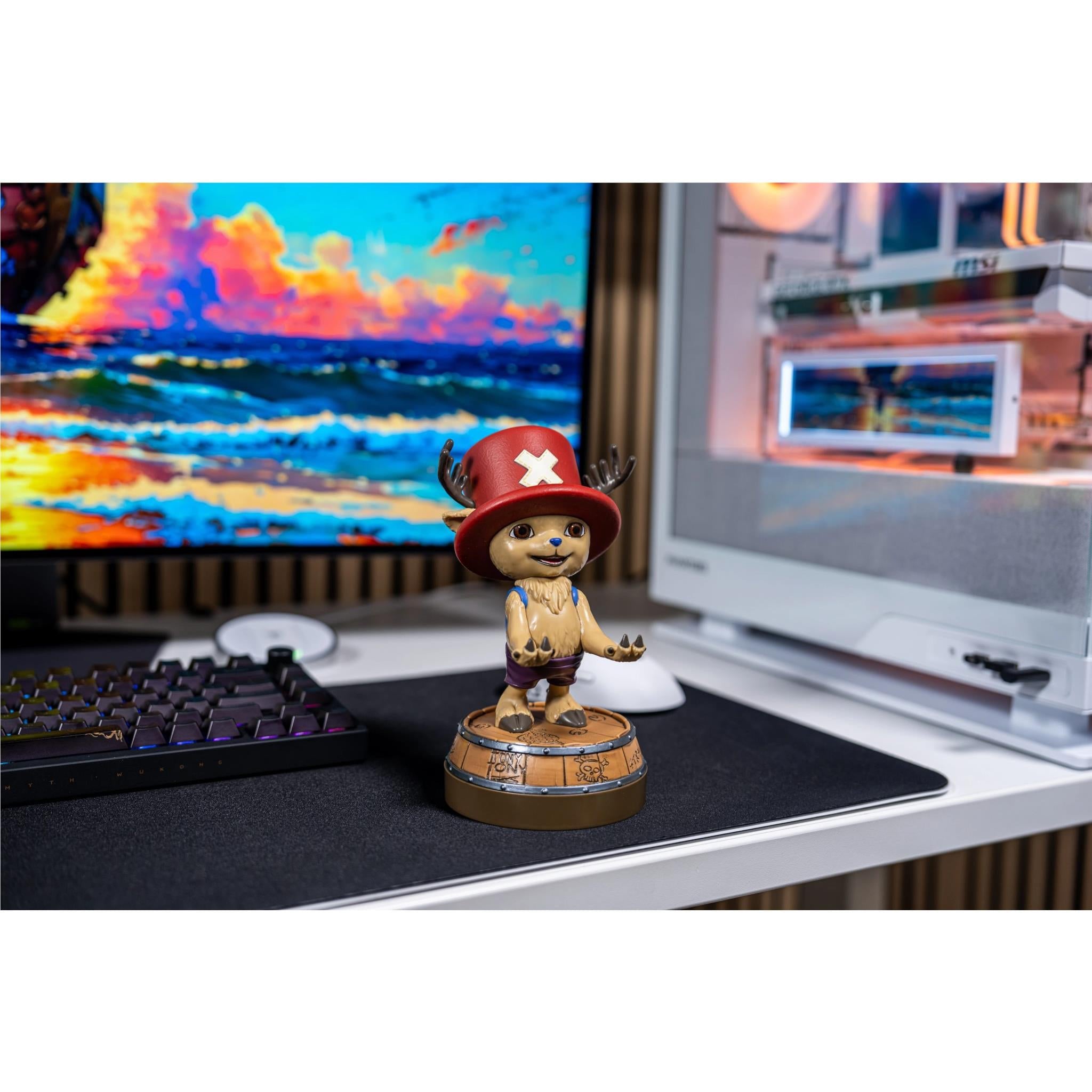 Cable Guys One Piece Tony Tony Chopper controller and phone holder figure, image 6 - Collectables & Figurines at Tech Supply Shed NZ